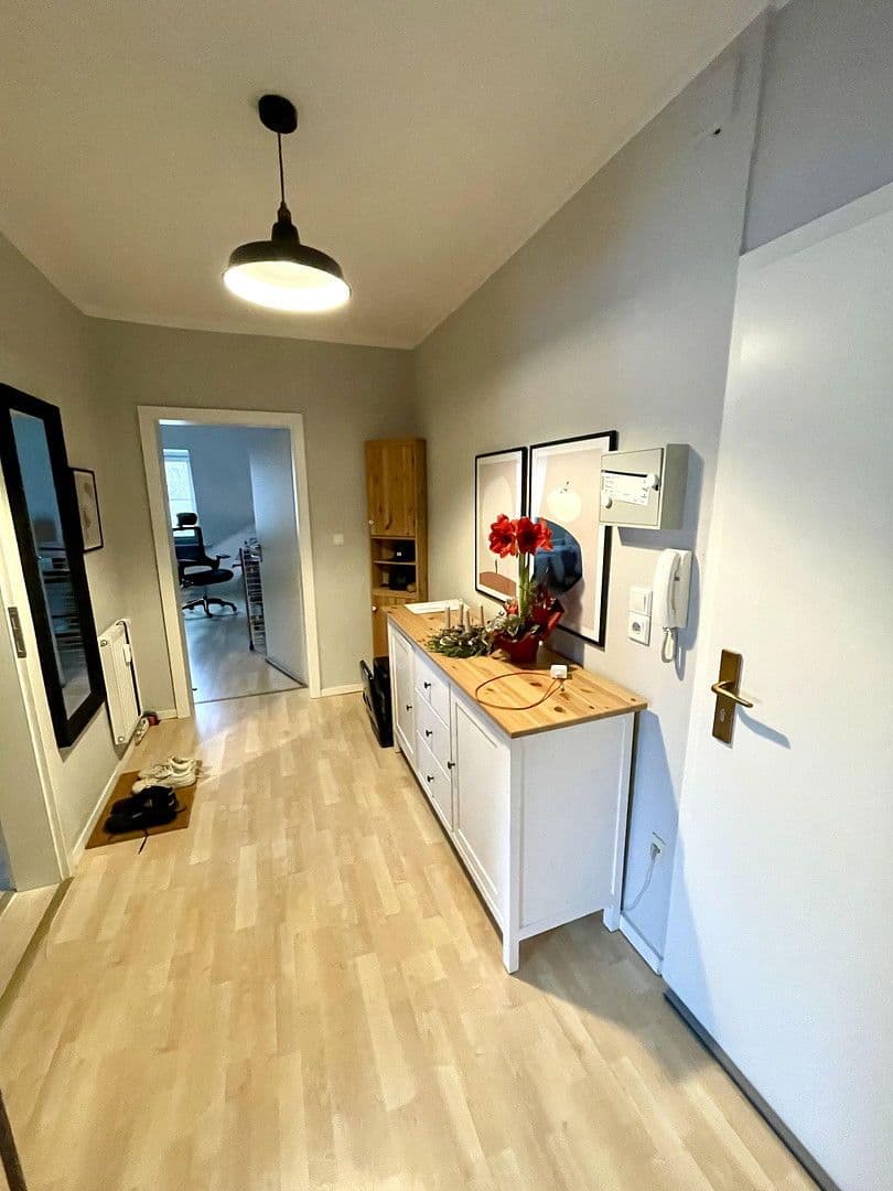 Pronájem bytu 2+1 55 m², Nöthnitzer Str. 21, Dresden, Sasko Pronájem bytu 2+1 55 m², Nöthnitzer Str. 21, Dresden, Sasko