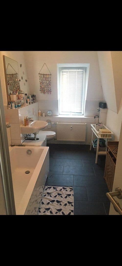 Pronájem bytu 2+1 55 m², Nöthnitzer Str. 21, Dresden, Sasko Pronájem bytu 2+1 55 m², Nöthnitzer Str. 21, Dresden, Sasko