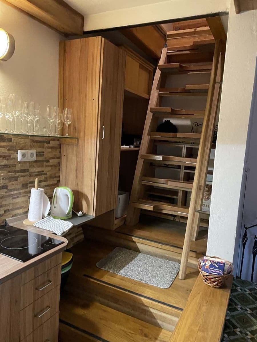 Pronájem chaty, chalupy, Mutěnice, Jihomoravský kraj Pronájem chaty, chalupy, Mutěnice, Jihomoravský kraj