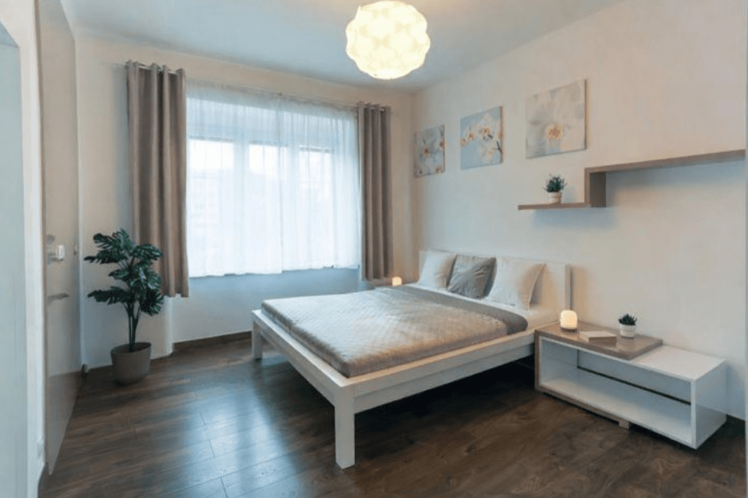 Pronájem bytu 2+1 72 m², Na Břehu, Praha, Praha Pronájem bytu 2+1 72 m², Na Břehu, Praha, Praha