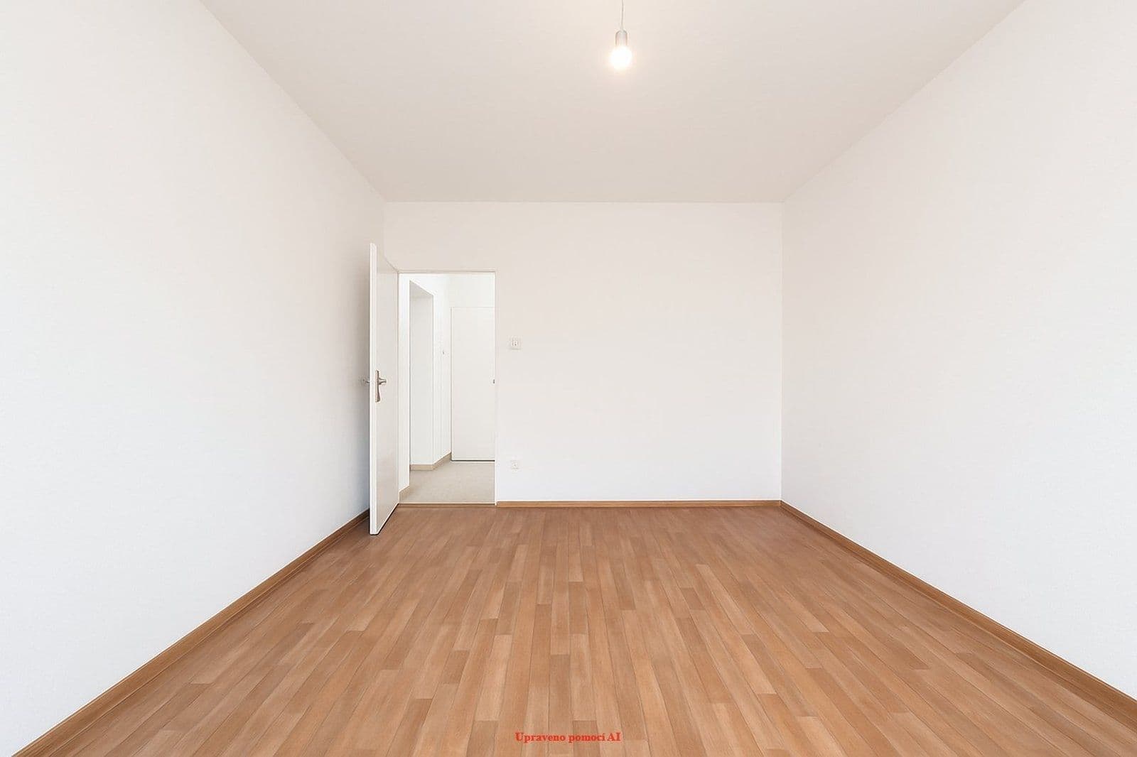 Pronájem bytu 3+1 73 m², Školská, Karviná, Moravskoslezský kraj Pronájem bytu 3+1 73 m², Školská, Karviná, Moravskoslezský kraj