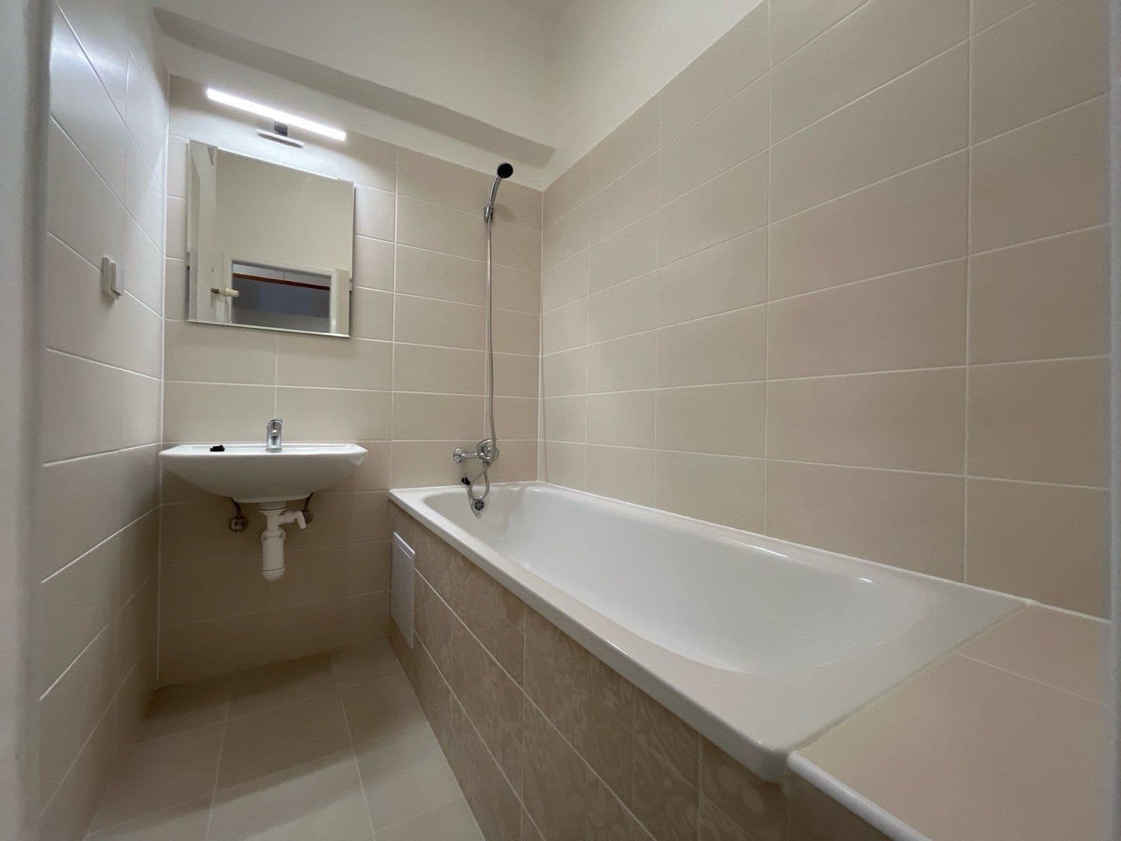 Pronájem bytu 2+1 59 m², Dělnická, Havířov, Moravskoslezský kraj Pronájem bytu 2+1 59 m², Dělnická, Havířov, Moravskoslezský kraj