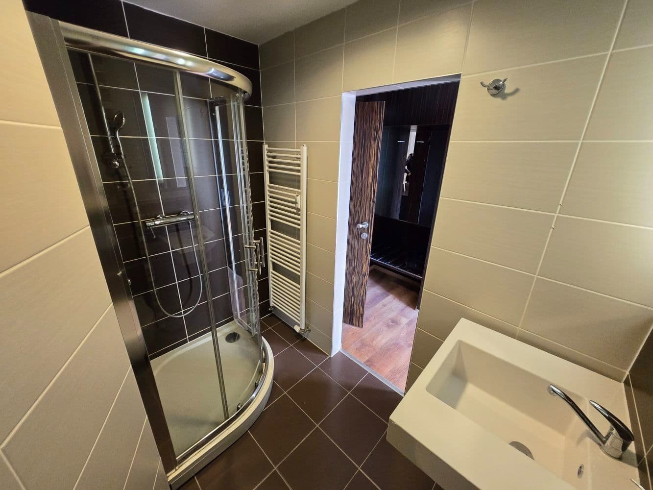 Pronájem bytu 1+kk 23 m², Suchdolské náměstí, Praha, Praha Pronájem bytu 1+kk 23 m², Suchdolské náměstí, Praha, Praha