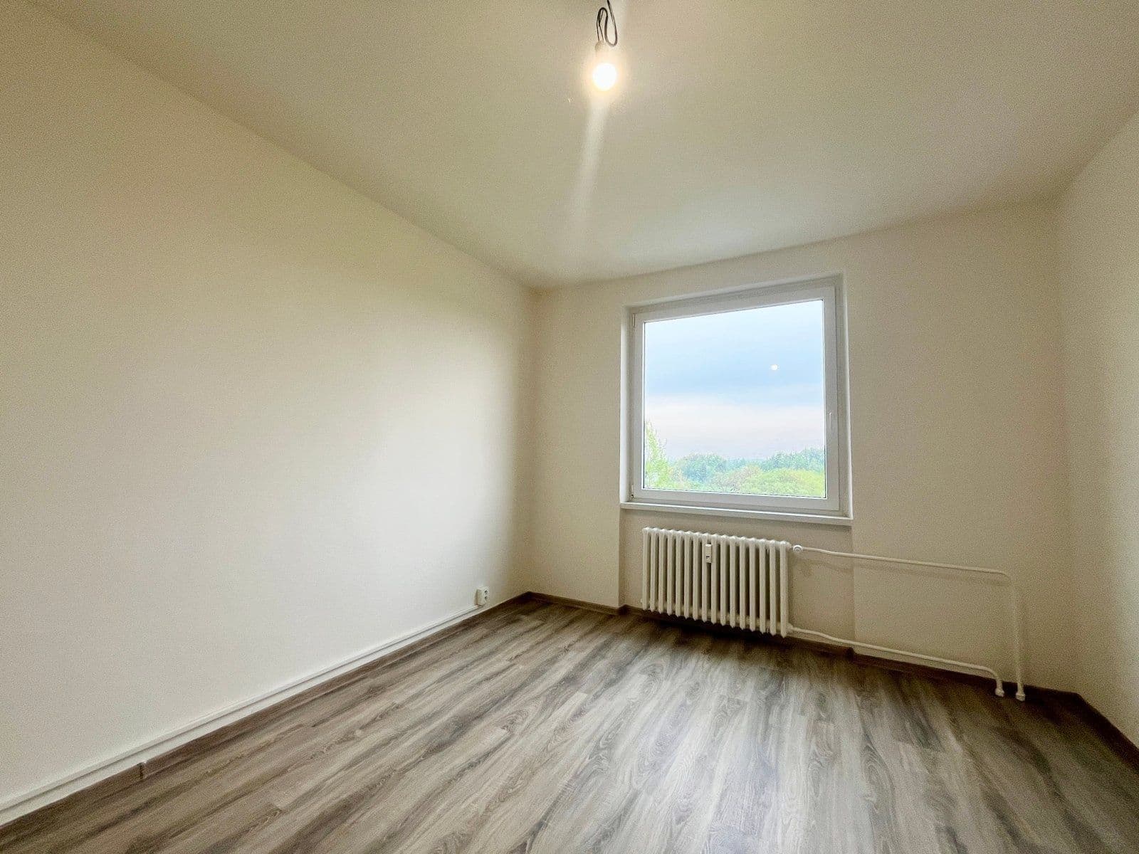 Pronájem bytu 3+1 71 m², Lipová, Frýdek-Místek, Moravskoslezský kraj Pronájem bytu 3+1 71 m², Lipová, Frýdek-Místek, Moravskoslezský kraj