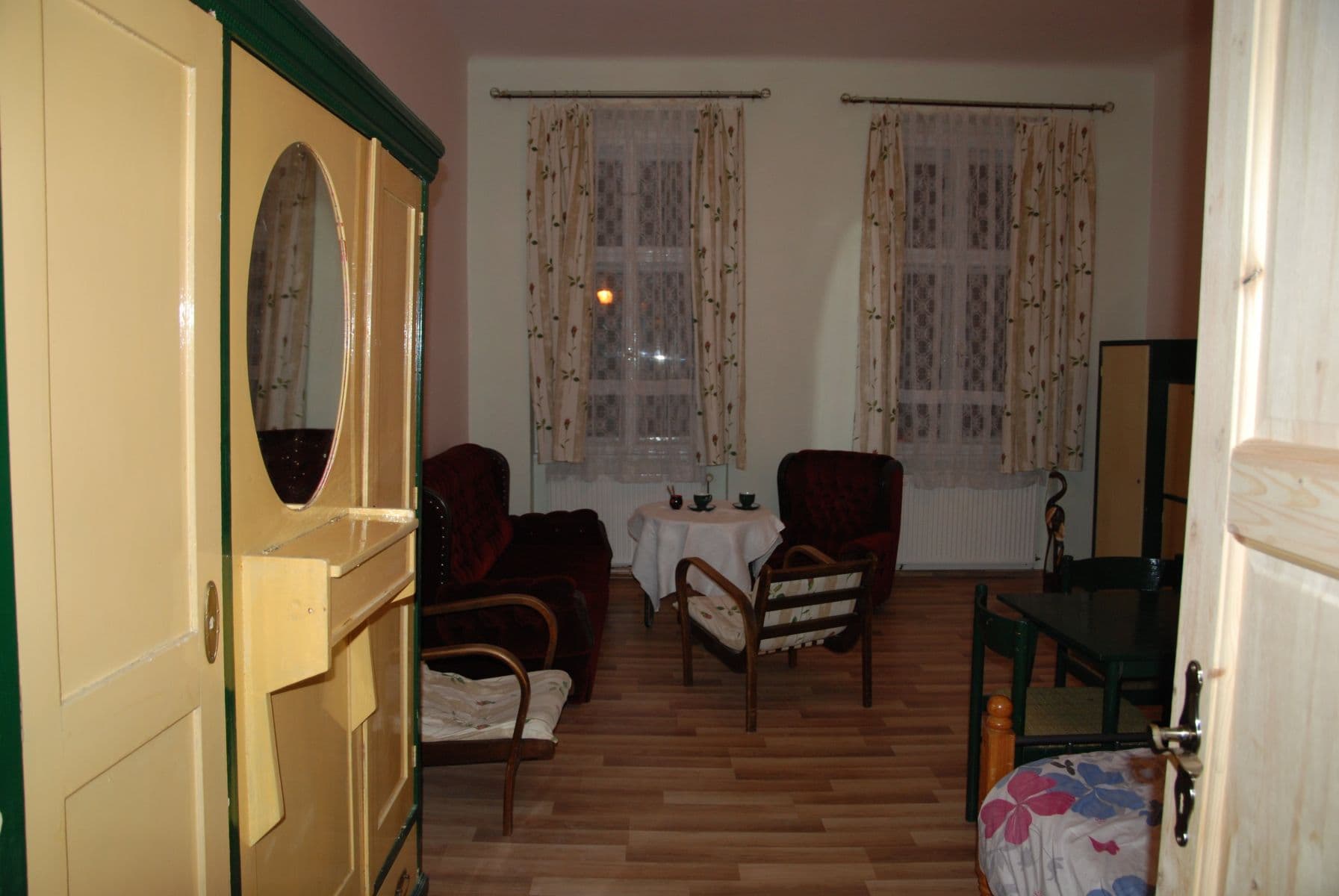 Pronájem bytu 40 m², Orebitská, Praha, Praha Pronájem bytu 40 m², Orebitská, Praha, Praha