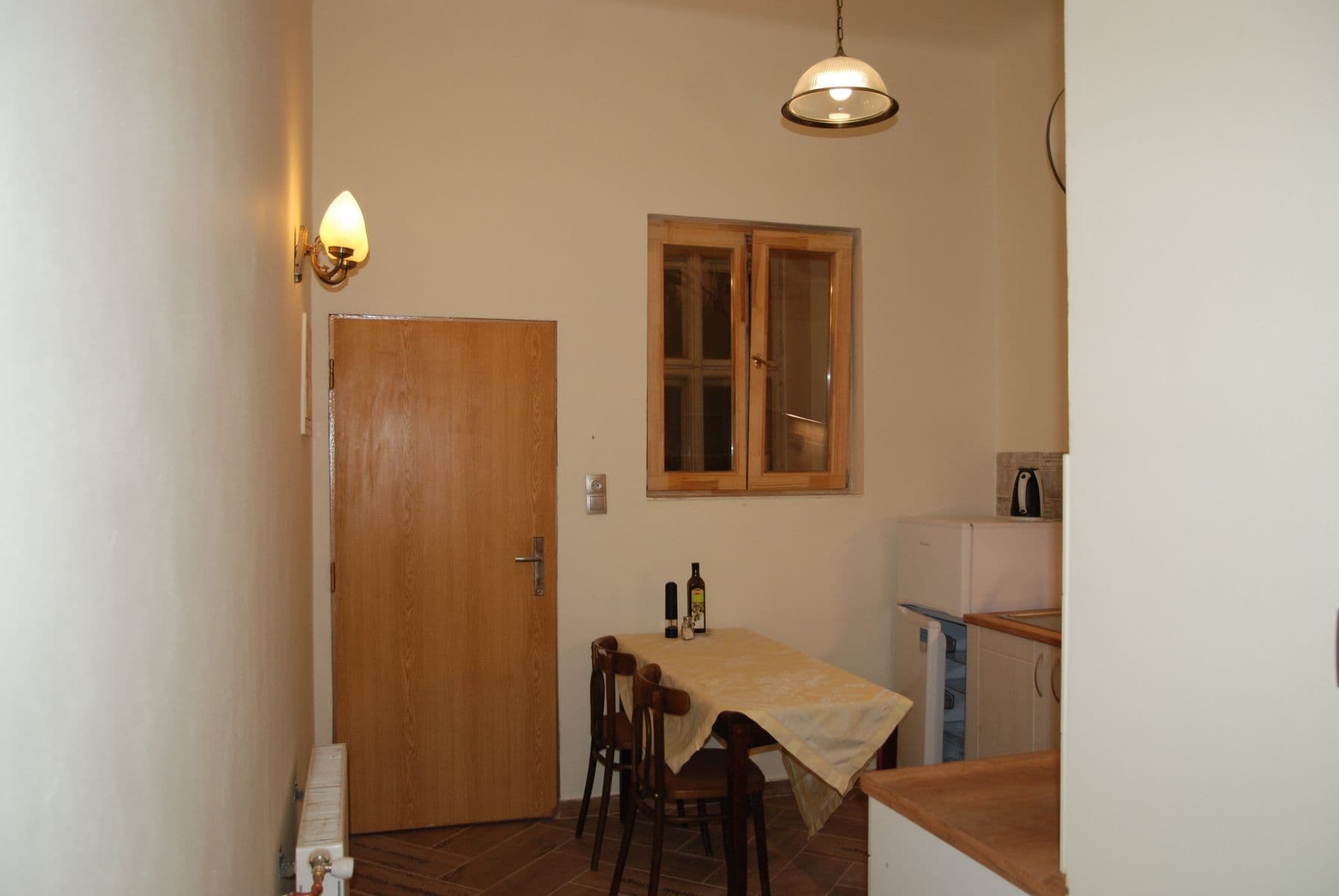 Pronájem bytu 40 m², Orebitská, Praha, Praha Pronájem bytu 40 m², Orebitská, Praha, Praha