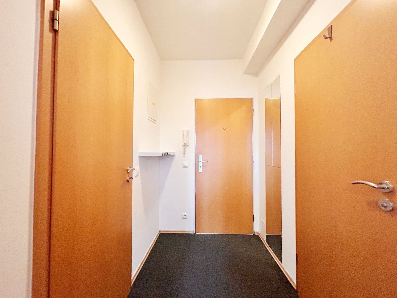 Pronájem bytu 1+kk 28 m², Pickova, Praha, Praha Pronájem bytu 1+kk 28 m², Pickova, Praha, Praha