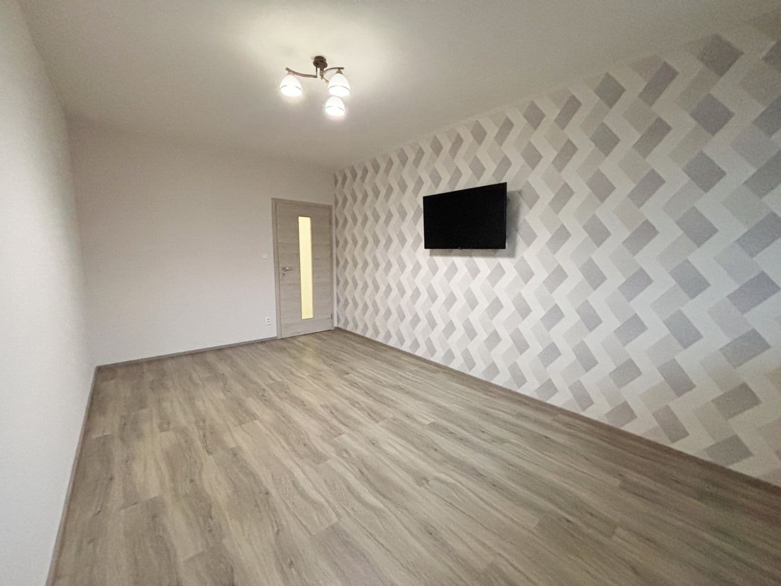Pronájem bytu 2+kk 55 m², Jaroslava Holečka, Kladno, Středočeský kraj Pronájem bytu 2+kk 55 m², Jaroslava Holečka, Kladno, Středočeský kraj