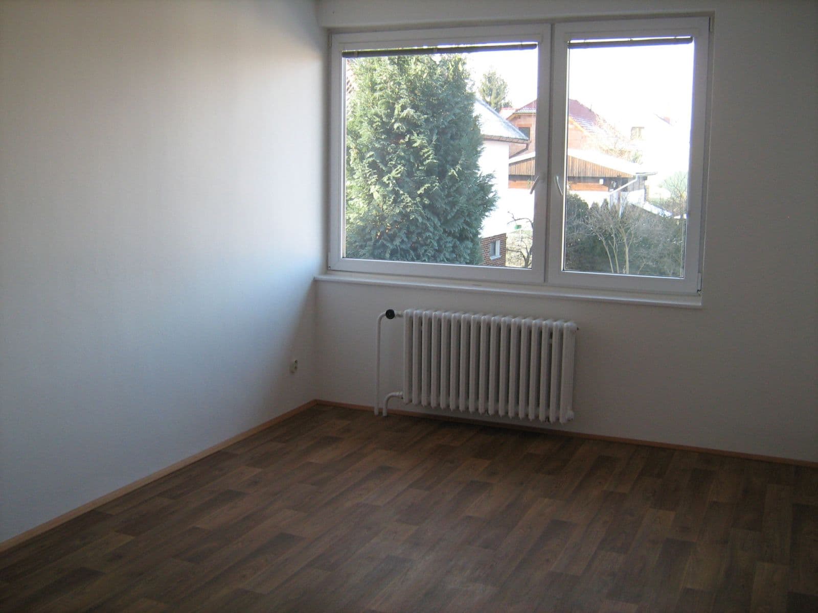 Pronájem bytu 4+1 100 m², Na Barborce, Dobrá Voda u Českých Budějovic, Jihočeský kraj Pronájem bytu 4+1 100 m², Na Barborce, Dobrá Voda u Českých Budějovic, Jihočeský kraj