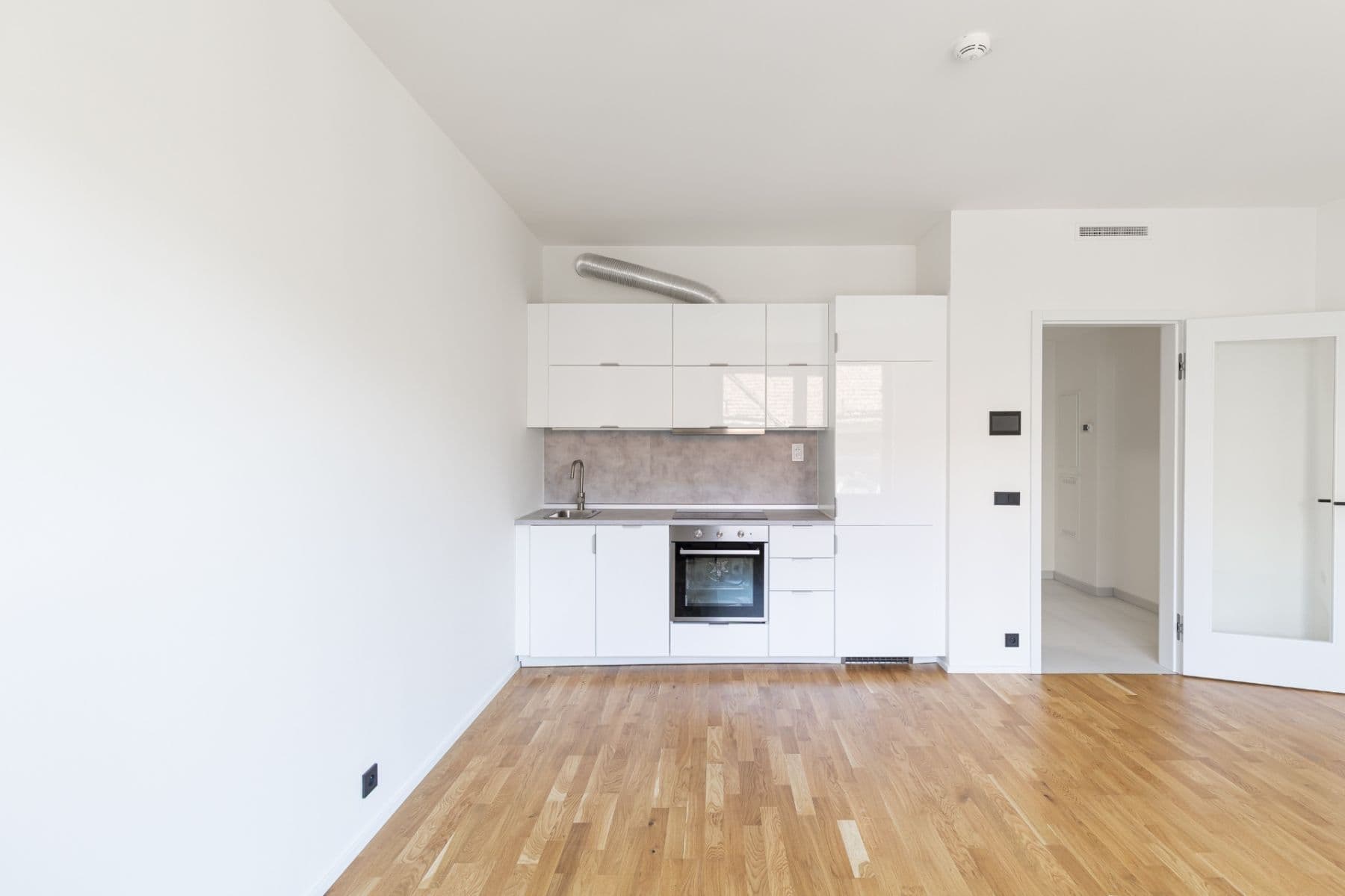 Pronájem bytu 1+kk 31 m², Grafická, Praha, Praha Pronájem bytu 1+kk 31 m², Grafická, Praha, Praha