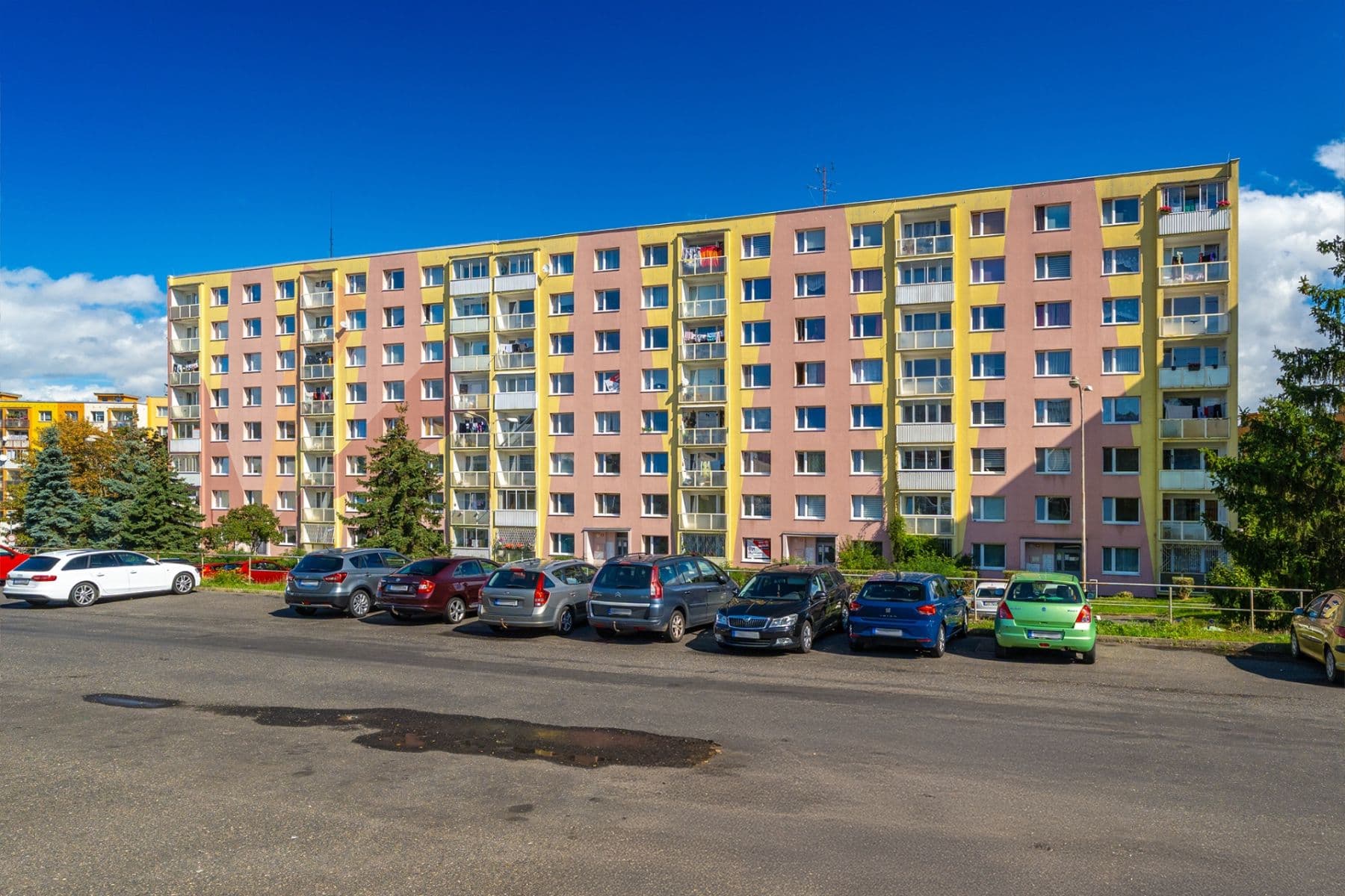 Pronájem bytu 2+kk 36 m², Písečná, Chomutov, Ústecký kraj Pronájem bytu 2+kk 36 m², Písečná, Chomutov, Ústecký kraj