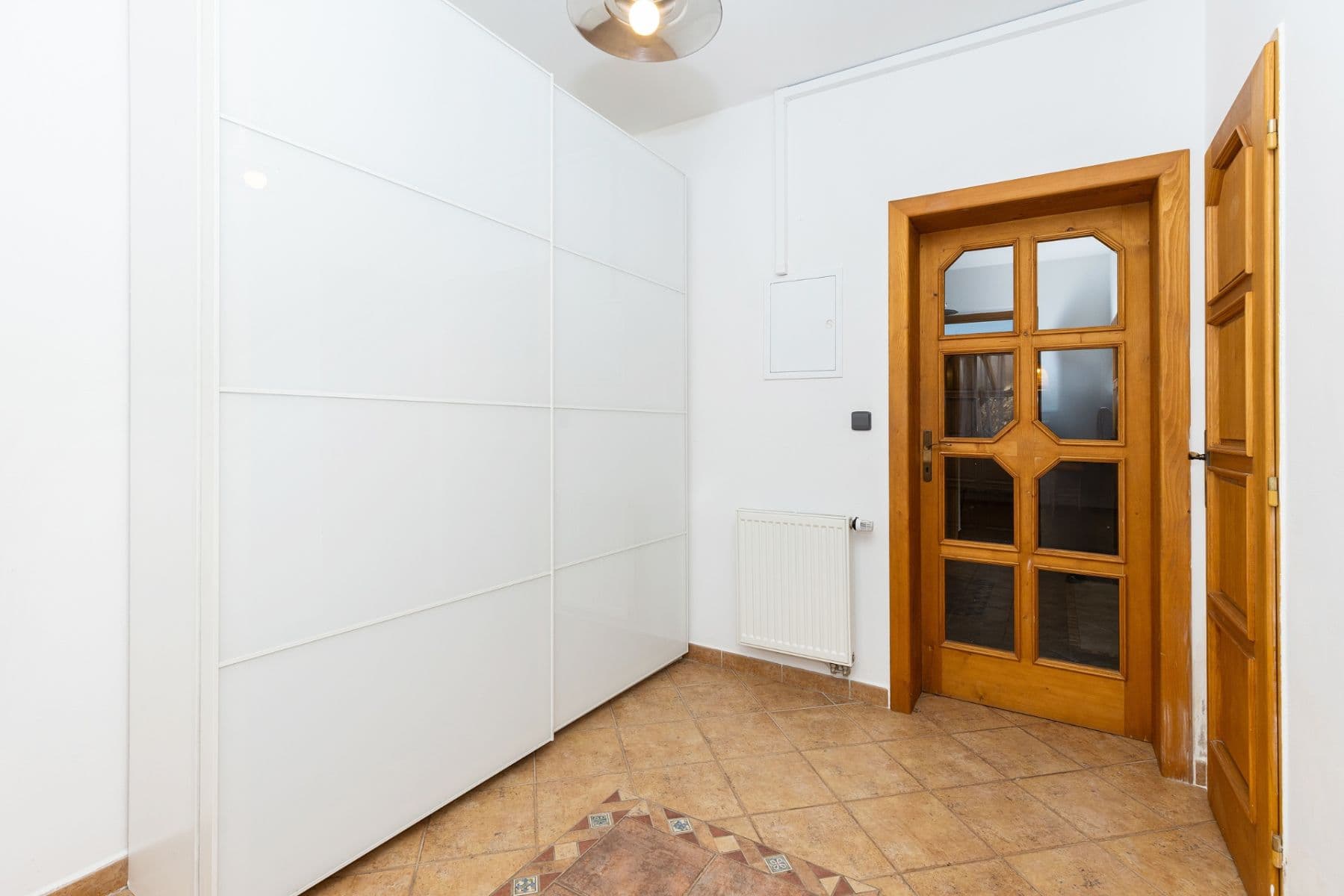 Prodej domu 120 m², pozemek 300 m², Husova třída, Nový Bydžov, Královéhradecký kraj Prodej domu 120 m², pozemek 300 m², Husova třída, Nový Bydžov, Královéhradecký kraj