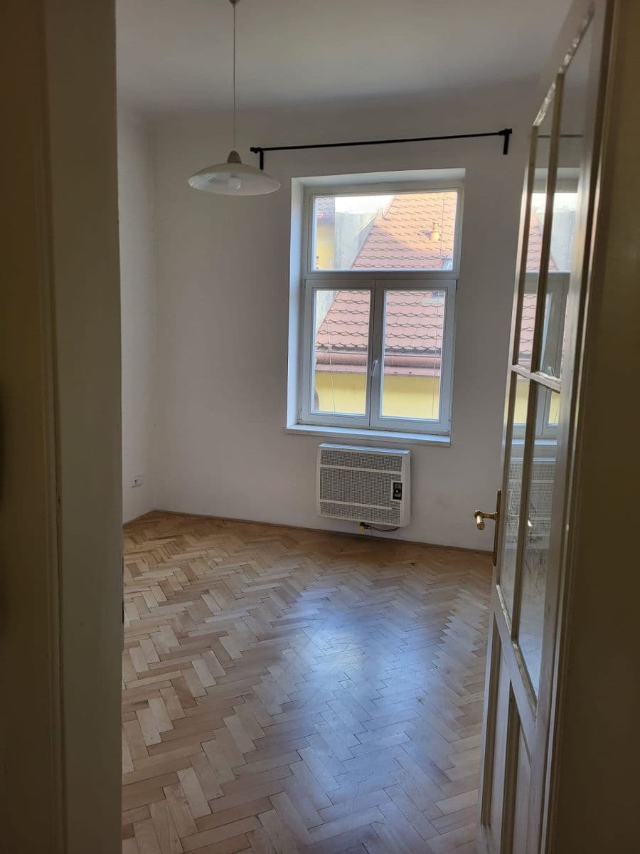 Pronájem bytu 2+kk 38 m², Táboritská, Praha, Praha Pronájem bytu 2+kk 38 m², Táboritská, Praha, Praha