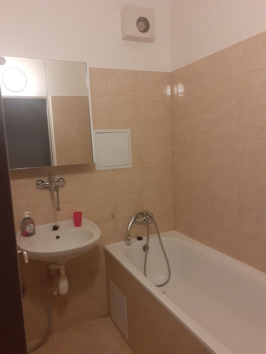 Pronájem bytu 2+kk 52 m², Pešlova, Praha, Praha Pronájem bytu 2+kk 52 m², Pešlova, Praha, Praha