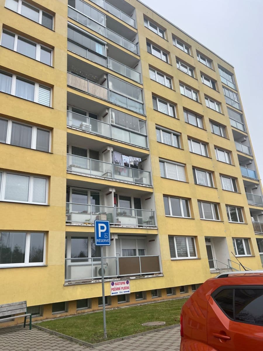 Pronájem bytu 2+1 50 m², Ivana Olbrachta, Nymburk, Středočeský kraj Pronájem bytu 2+1 50 m², Ivana Olbrachta, Nymburk, Středočeský kraj