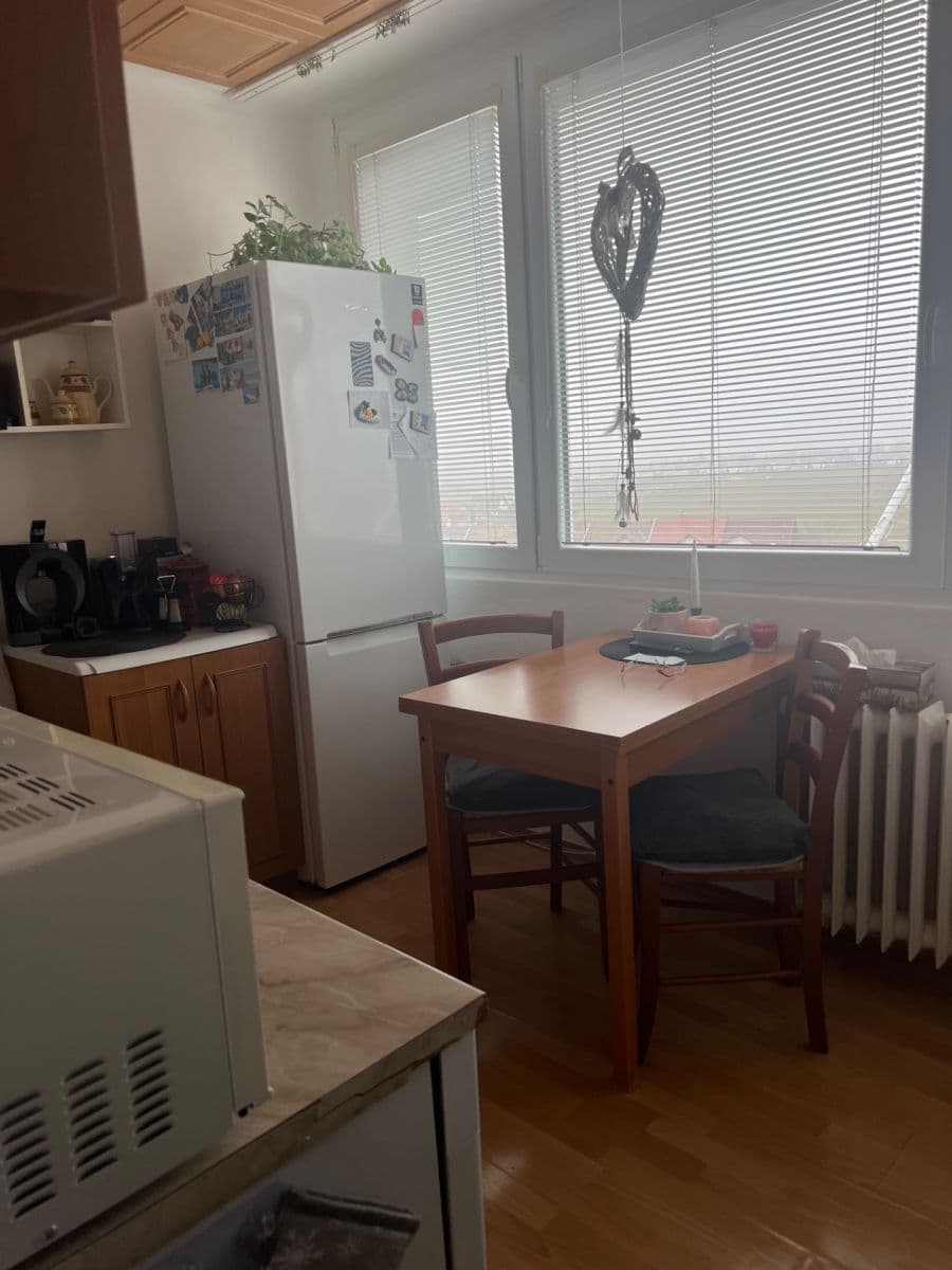 Pronájem bytu 2+1 50 m², Ivana Olbrachta, Nymburk, Středočeský kraj Pronájem bytu 2+1 50 m², Ivana Olbrachta, Nymburk, Středočeský kraj