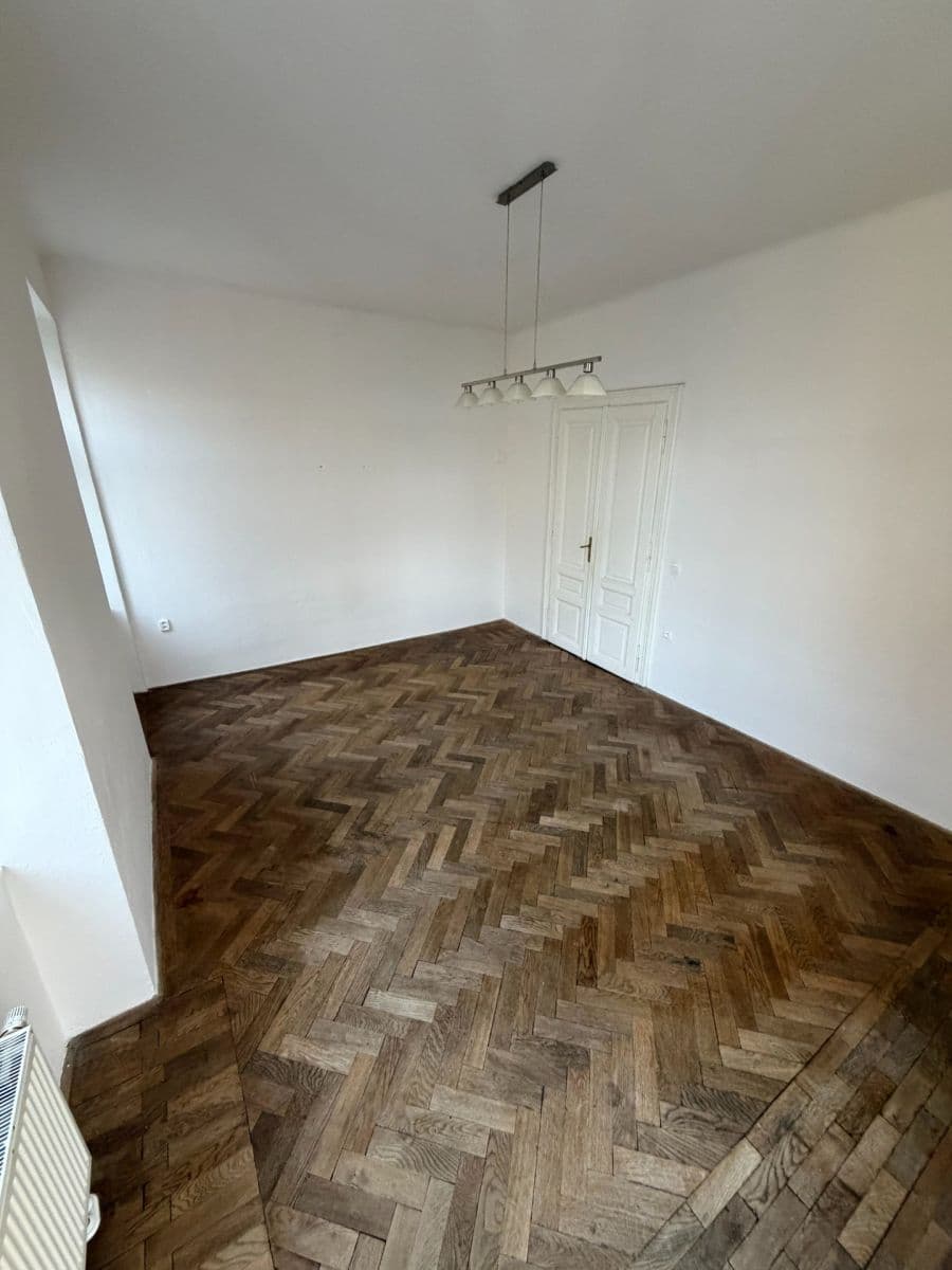 Pronájem bytu 3+kk 85 m², Dukelská, Olomouc, Olomoucký kraj Pronájem bytu 3+kk 85 m², Dukelská, Olomouc, Olomoucký kraj