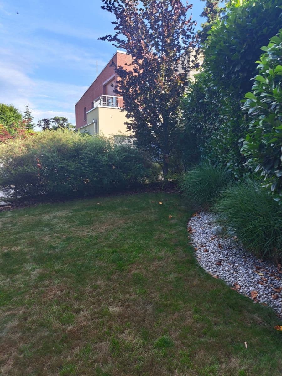 Pronájem bytu 1+1 35 m², Hvězdářská, Praha, Praha Pronájem bytu 1+1 35 m², Hvězdářská, Praha, Praha