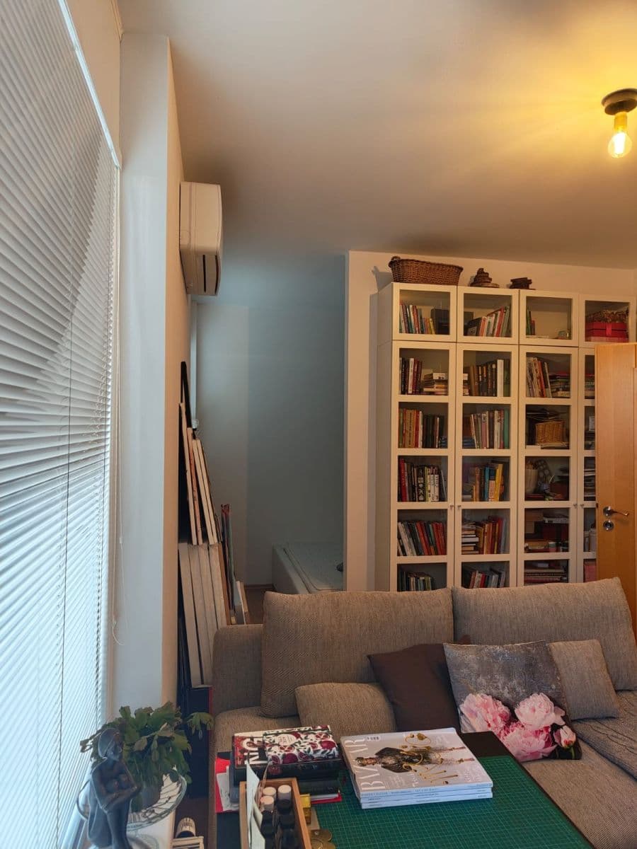 Pronájem bytu 1+1 35 m², Hvězdářská, Praha, Praha Pronájem bytu 1+1 35 m², Hvězdářská, Praha, Praha