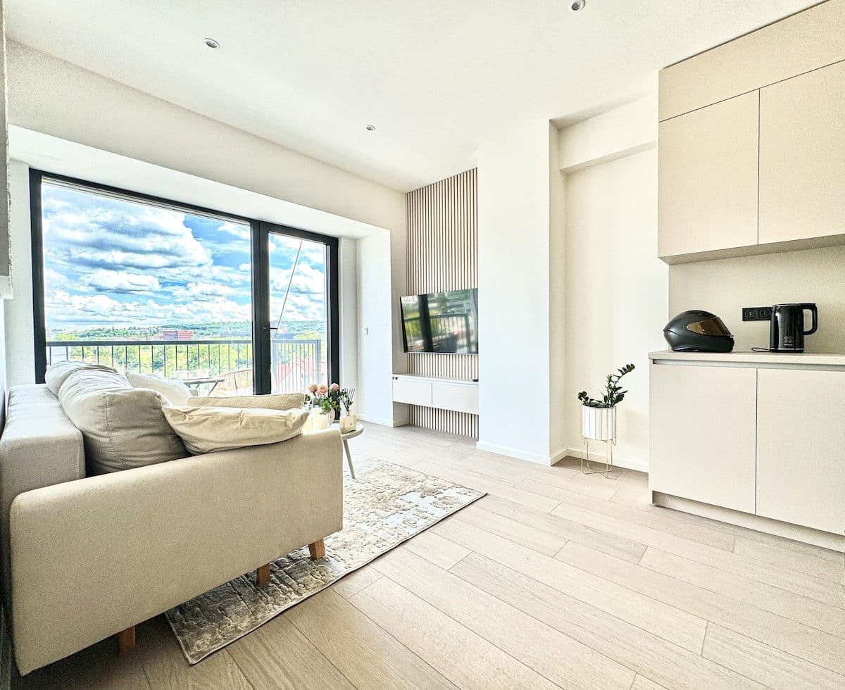 Pronájem bytu 44 m², V Háji, Praha, Praha Pronájem bytu 44 m², V Háji, Praha, Praha