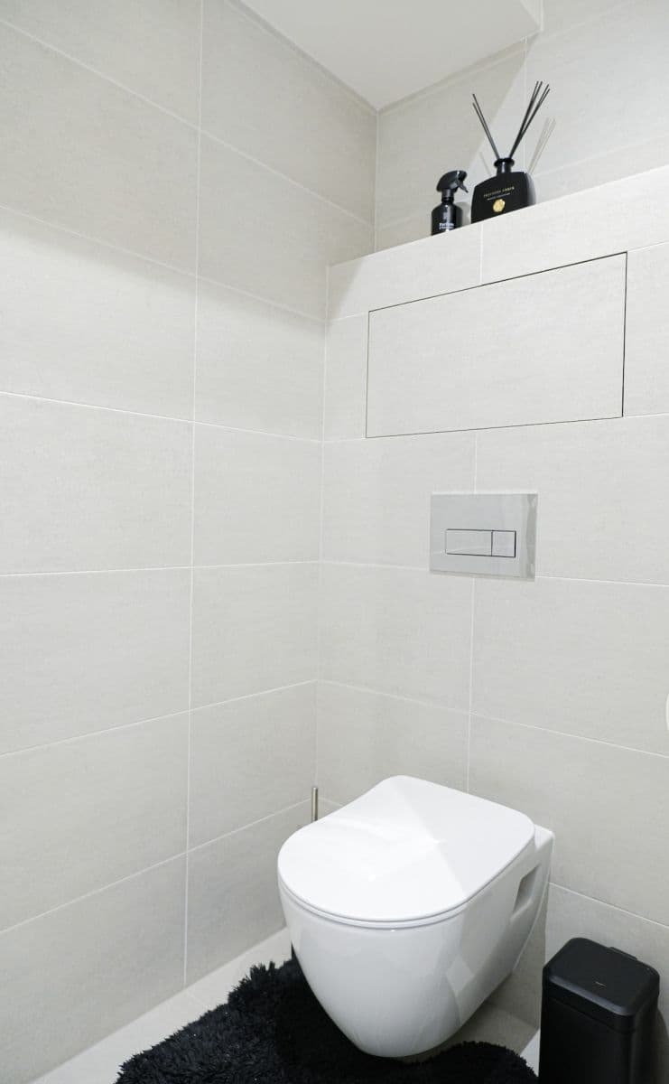 Pronájem bytu 44 m², V Háji, Praha, Praha Pronájem bytu 44 m², V Háji, Praha, Praha