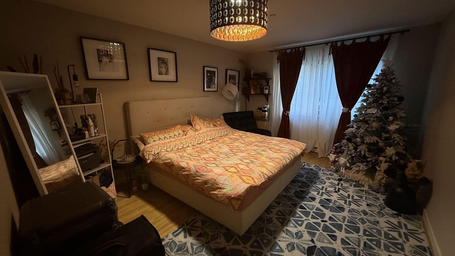 Pronájem bytu 2+1 61 m², Köln, Severní Porýní-Vestfálsko Pronájem bytu 2+1 61 m², Köln, Severní Porýní-Vestfálsko