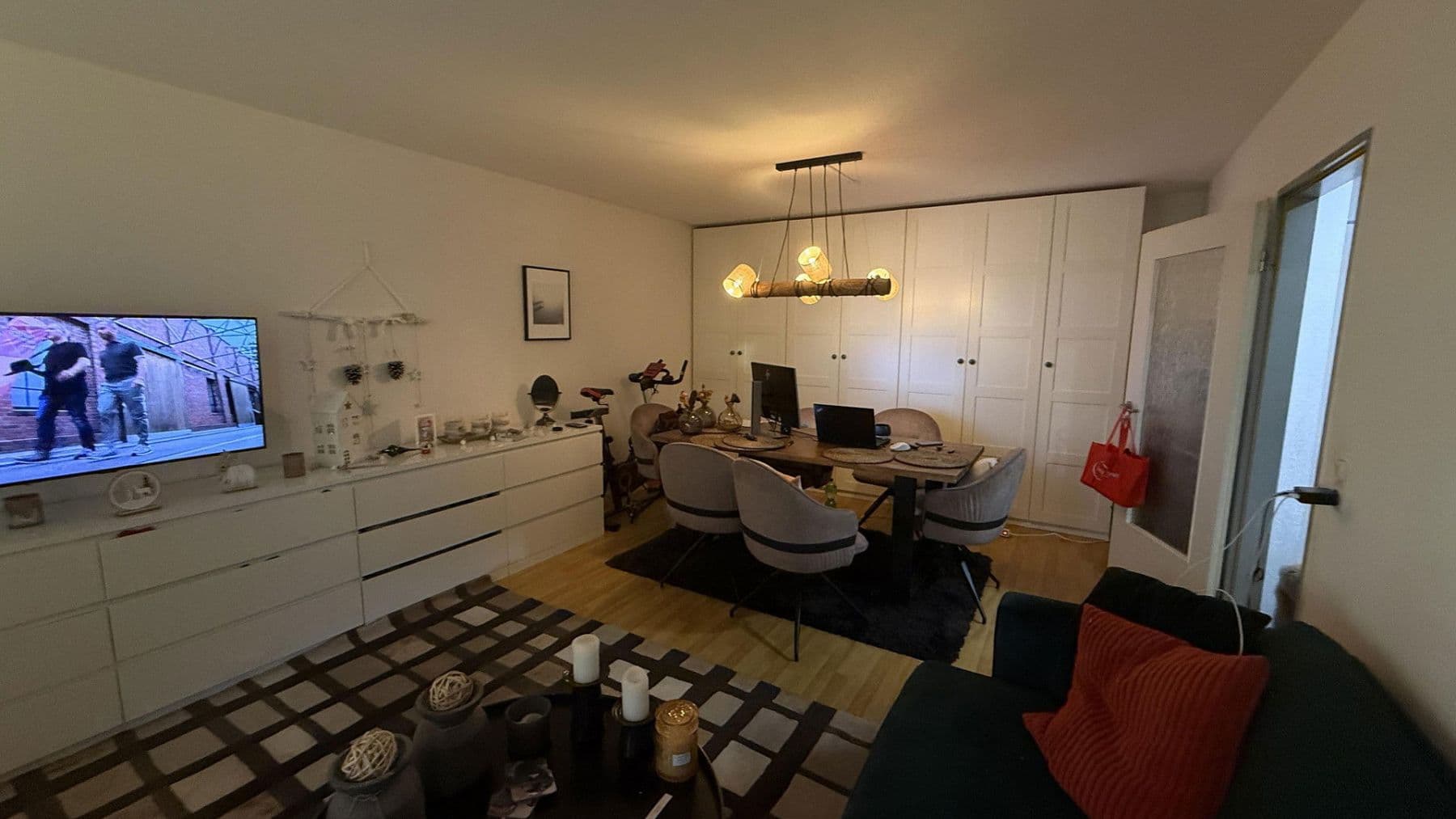 Pronájem bytu 2+1 61 m², Köln, Severní Porýní-Vestfálsko Pronájem bytu 2+1 61 m², Köln, Severní Porýní-Vestfálsko