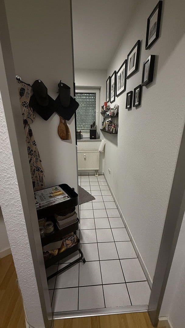 Pronájem bytu 2+1 61 m², Köln, Severní Porýní-Vestfálsko Pronájem bytu 2+1 61 m², Köln, Severní Porýní-Vestfálsko