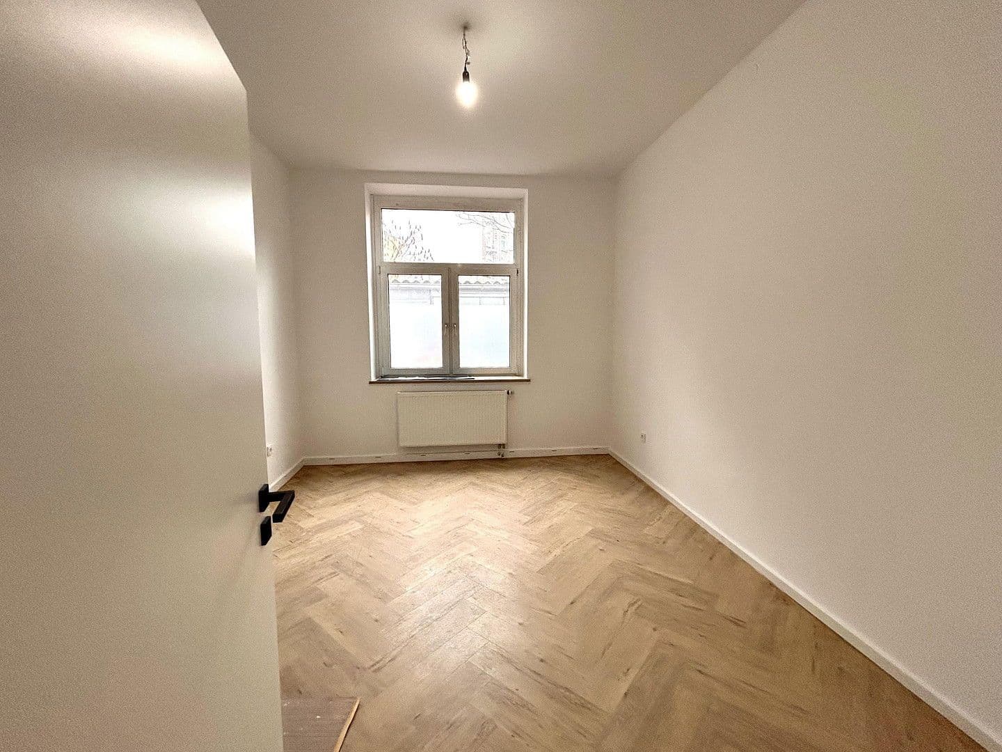 Pronájem bytu 2+1 50 m², Köln, Severní Porýní-Vestfálsko Pronájem bytu 2+1 50 m², Köln, Severní Porýní-Vestfálsko