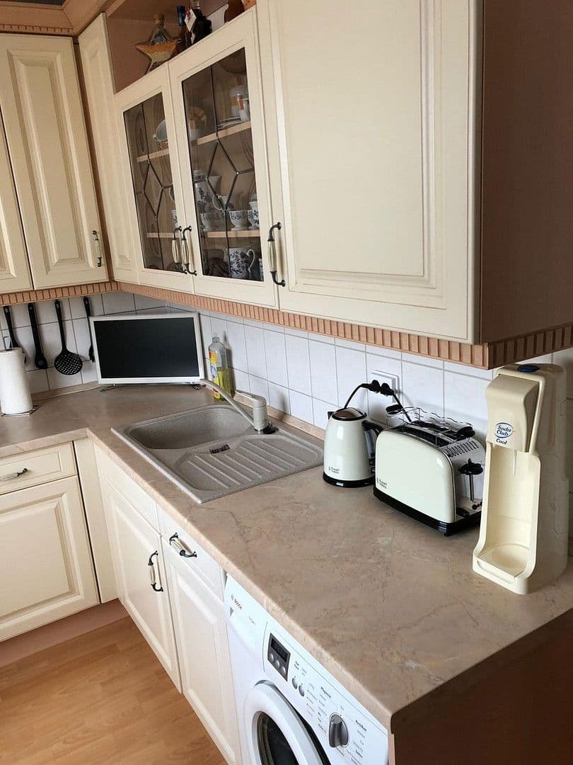 Pronájem bytu 2+1 64 m², Goldbergerstr.84, Mettmann, Severní Porýní-Vestfálsko Pronájem bytu 2+1 64 m², Goldbergerstr.84, Mettmann, Severní Porýní-Vestfálsko