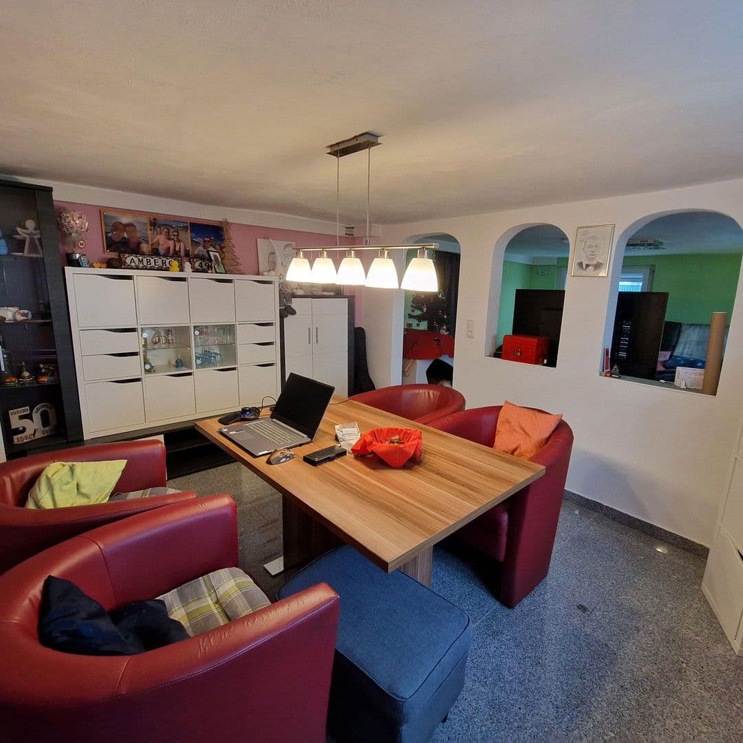 Prodej domu 132 m², pozemek 129 m², Hauptstraße, 49, Rodgau, Hessen Prodej domu 132 m², pozemek 129 m², Hauptstraße, 49, Rodgau, Hessen