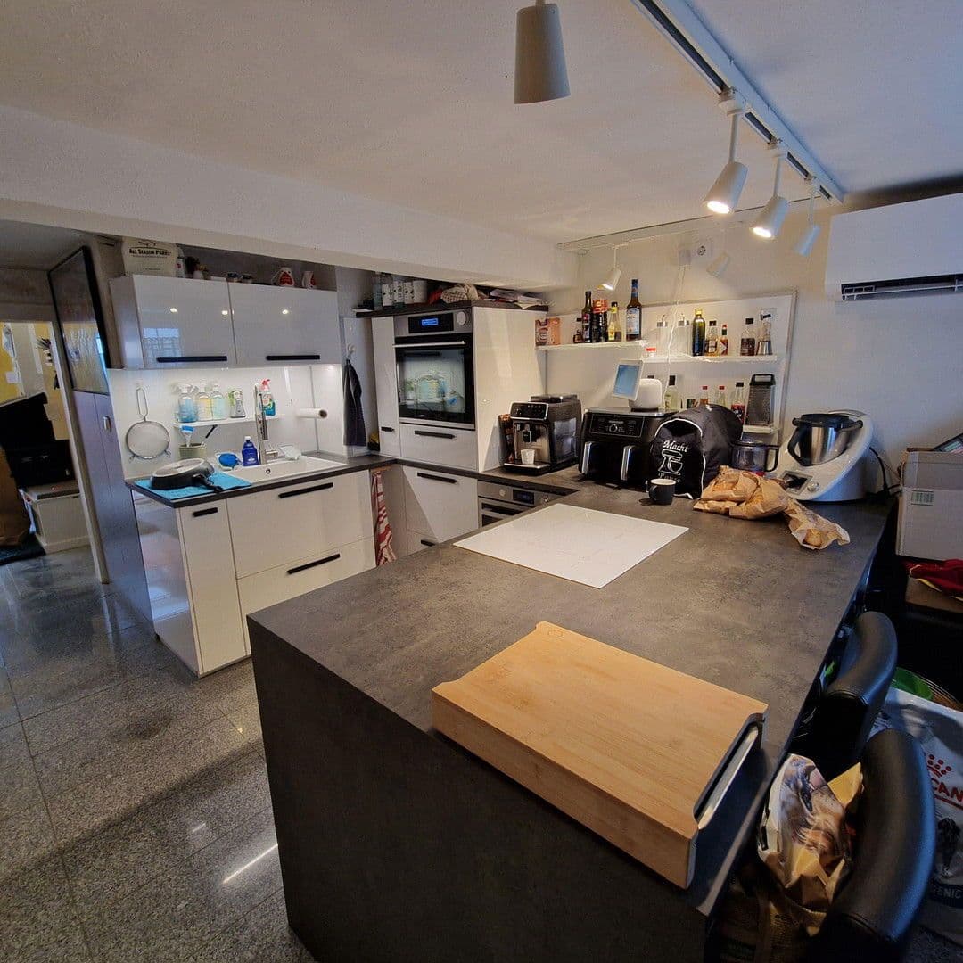 Prodej domu 132 m², pozemek 129 m², Hauptstraße, 49, Rodgau, Hessen Prodej domu 132 m², pozemek 129 m², Hauptstraße, 49, Rodgau, Hessen