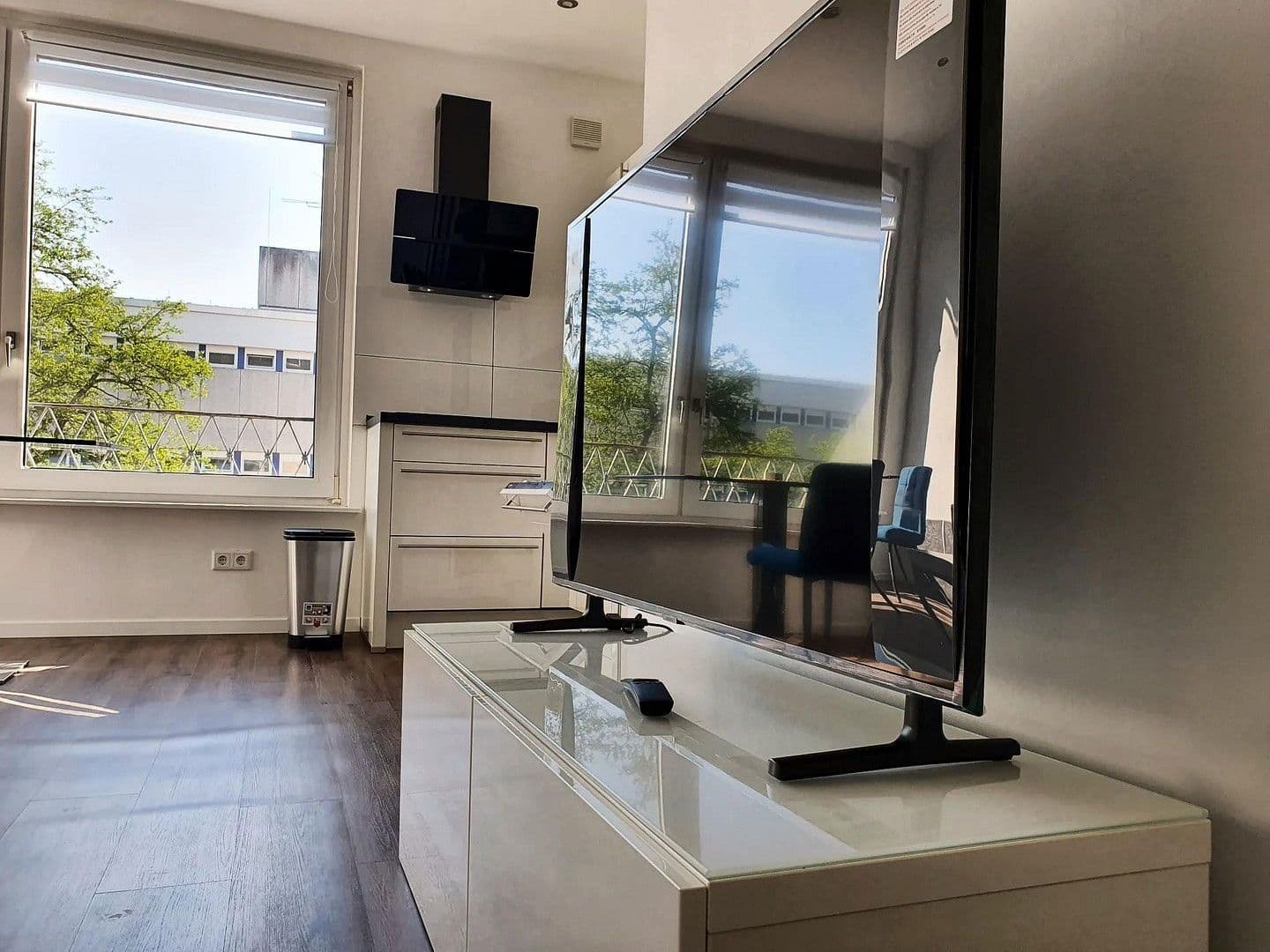 Pronájem bytu 2+1 62 m², Düsseldorf, Severní Porýní-Vestfálsko Pronájem bytu 2+1 62 m², Düsseldorf, Severní Porýní-Vestfálsko