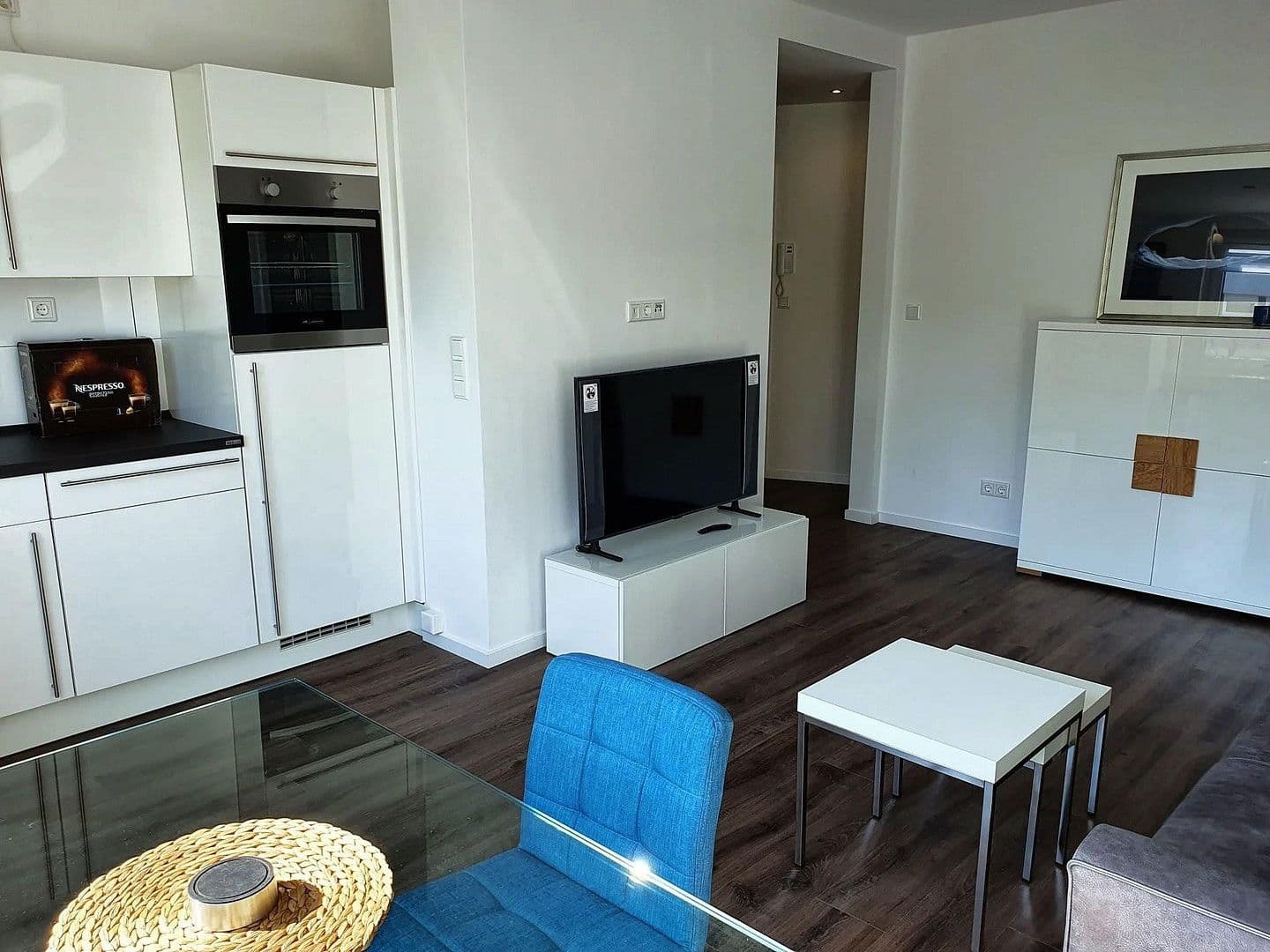 Pronájem bytu 2+1 62 m², Düsseldorf, Severní Porýní-Vestfálsko Pronájem bytu 2+1 62 m², Düsseldorf, Severní Porýní-Vestfálsko