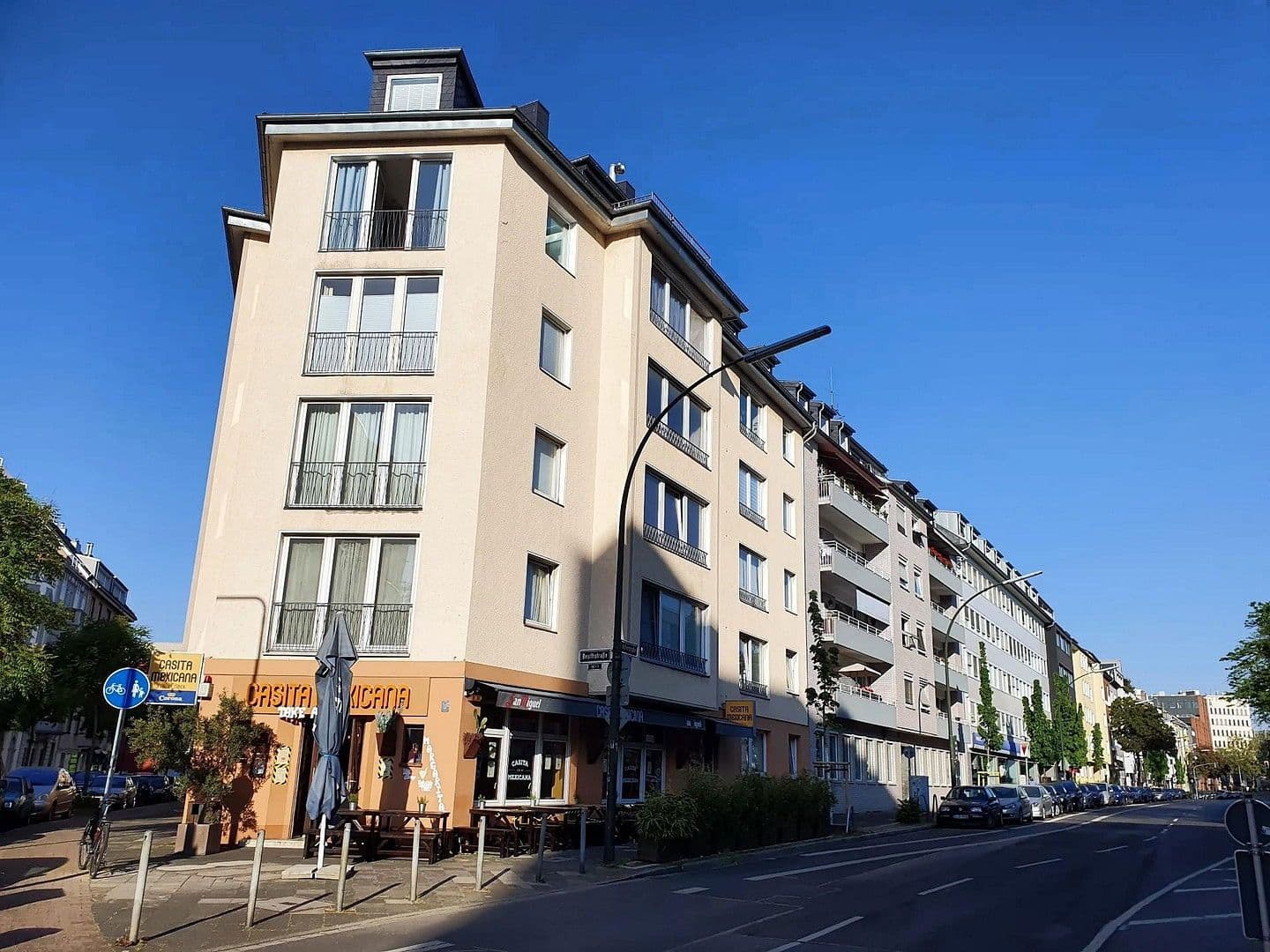 Pronájem bytu 2+1 62 m², Düsseldorf, Severní Porýní-Vestfálsko Pronájem bytu 2+1 62 m², Düsseldorf, Severní Porýní-Vestfálsko
