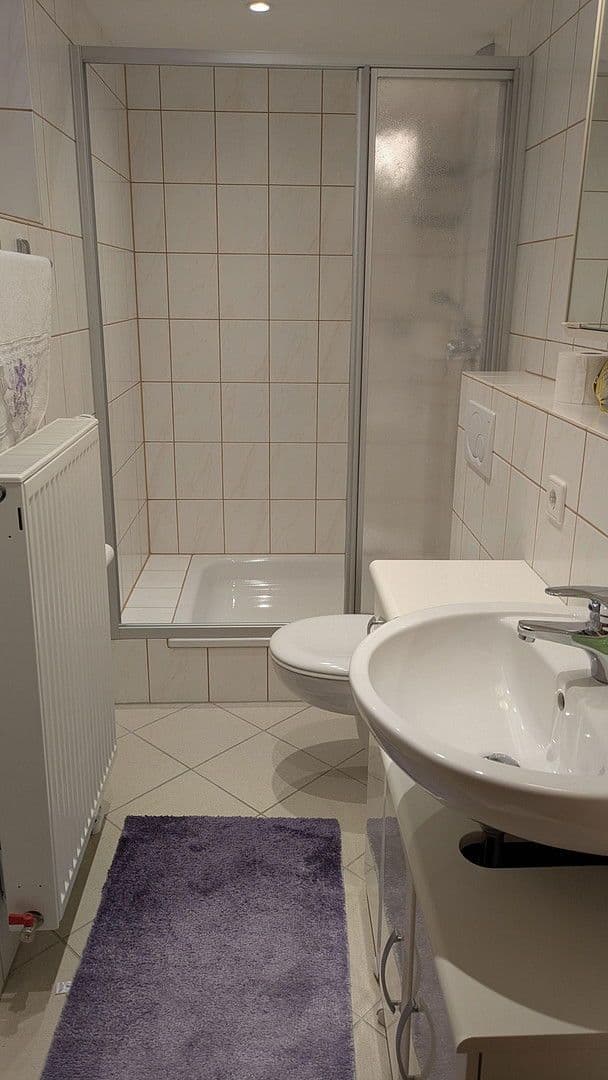 Prodej domu 157 m², pozemek 250 m², Langenfeld (Rheinland), Severní Porýní-Vestfálsko Prodej domu 157 m², pozemek 250 m², Langenfeld (Rheinland), Severní Porýní-Vestfálsko