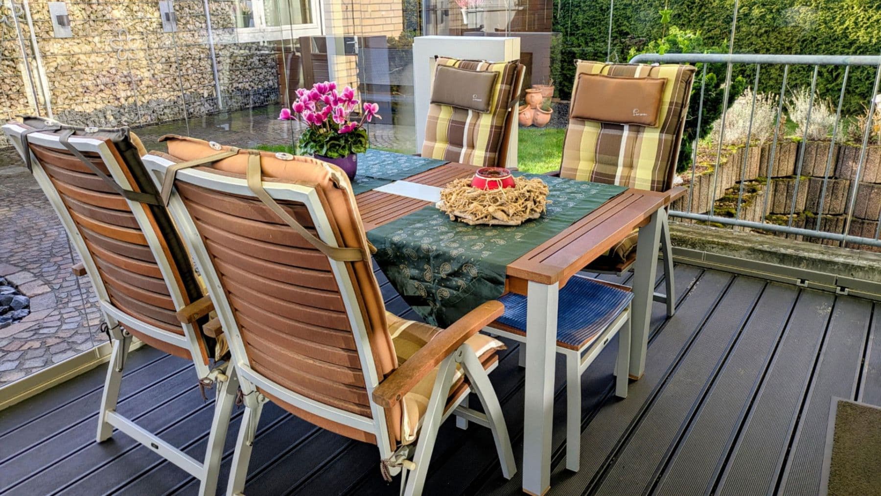 Prodej domu 157 m², pozemek 250 m², Langenfeld (Rheinland), Severní Porýní-Vestfálsko Prodej domu 157 m², pozemek 250 m², Langenfeld (Rheinland), Severní Porýní-Vestfálsko