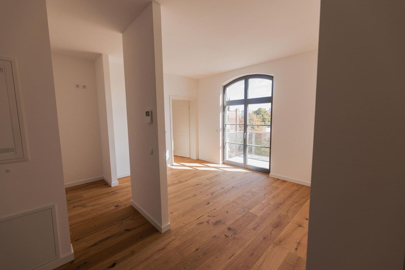 Pronájem bytu 3+1 67 m², Budenbergstraße 9, Magdeburg, Sasko-Anhaltsko Pronájem bytu 3+1 67 m², Budenbergstraße 9, Magdeburg, Sasko-Anhaltsko