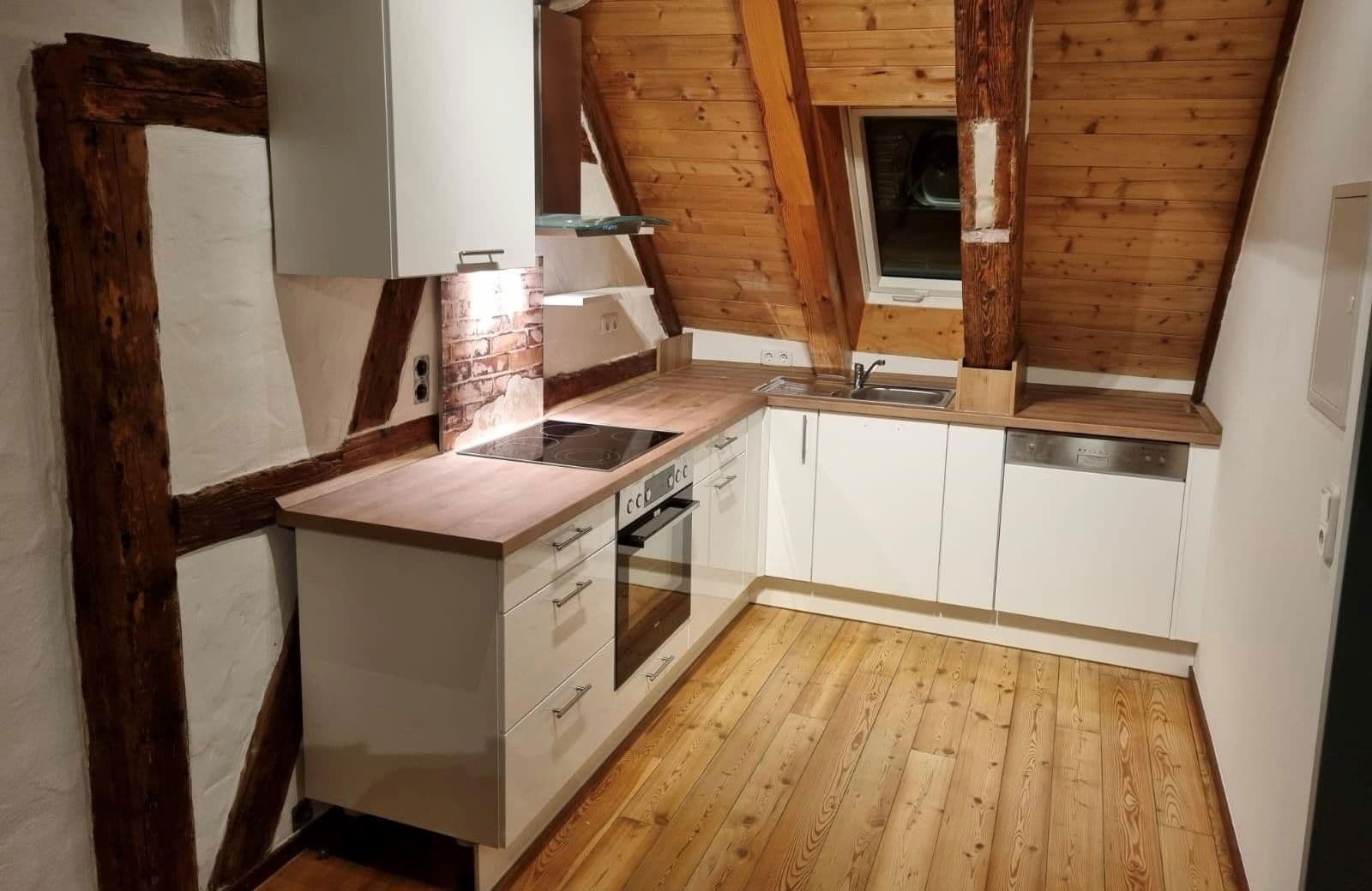 Pronájem bytu 1+kk 40 m², Gelbinger Gasse, Schwäbisch Hall, Bádensko-Württembersko Pronájem bytu 1+kk 40 m², Gelbinger Gasse, Schwäbisch Hall, Bádensko-Württembersko