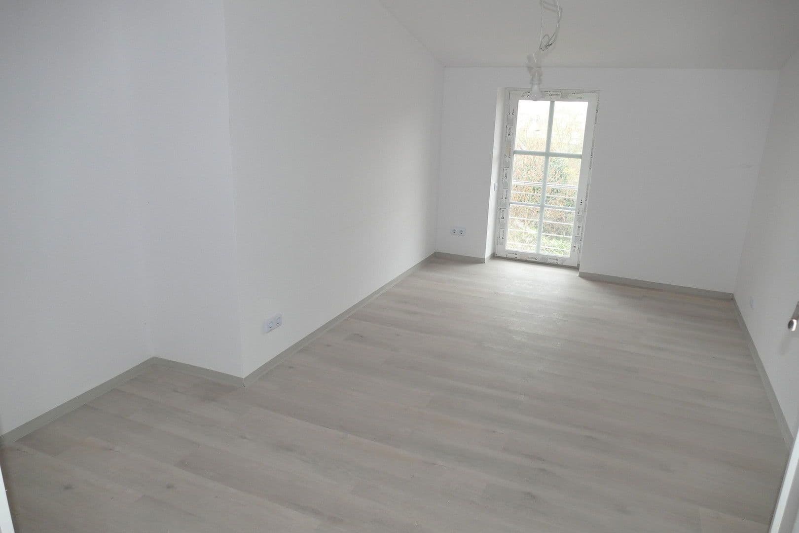 Pronájem bytu 3+1 76 m², August-Bebel-Straße, Sagard, Mecklenburg-Vorpommern Pronájem bytu 3+1 76 m², August-Bebel-Straße, Sagard, Mecklenburg-Vorpommern