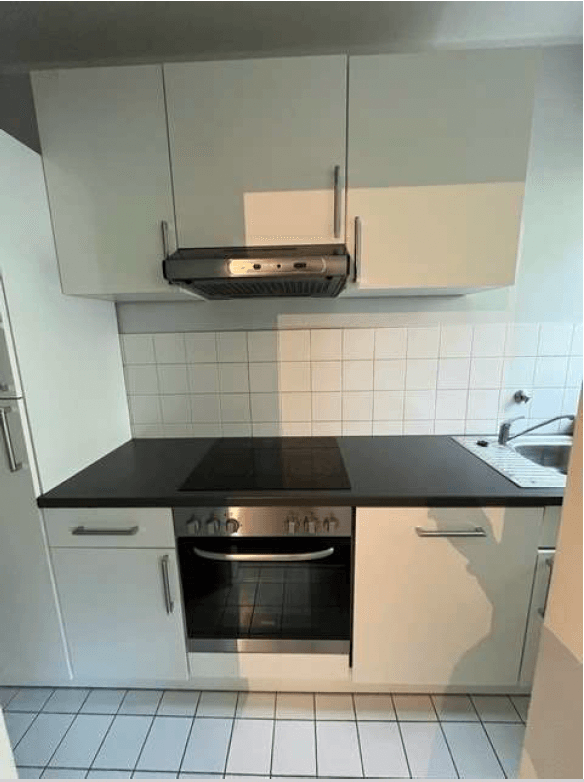 Pronájem bytu 1+1 35 m², Prinzregentenstraße 156, München, Bavorsko Pronájem bytu 1+1 35 m², Prinzregentenstraße 156, München, Bavorsko