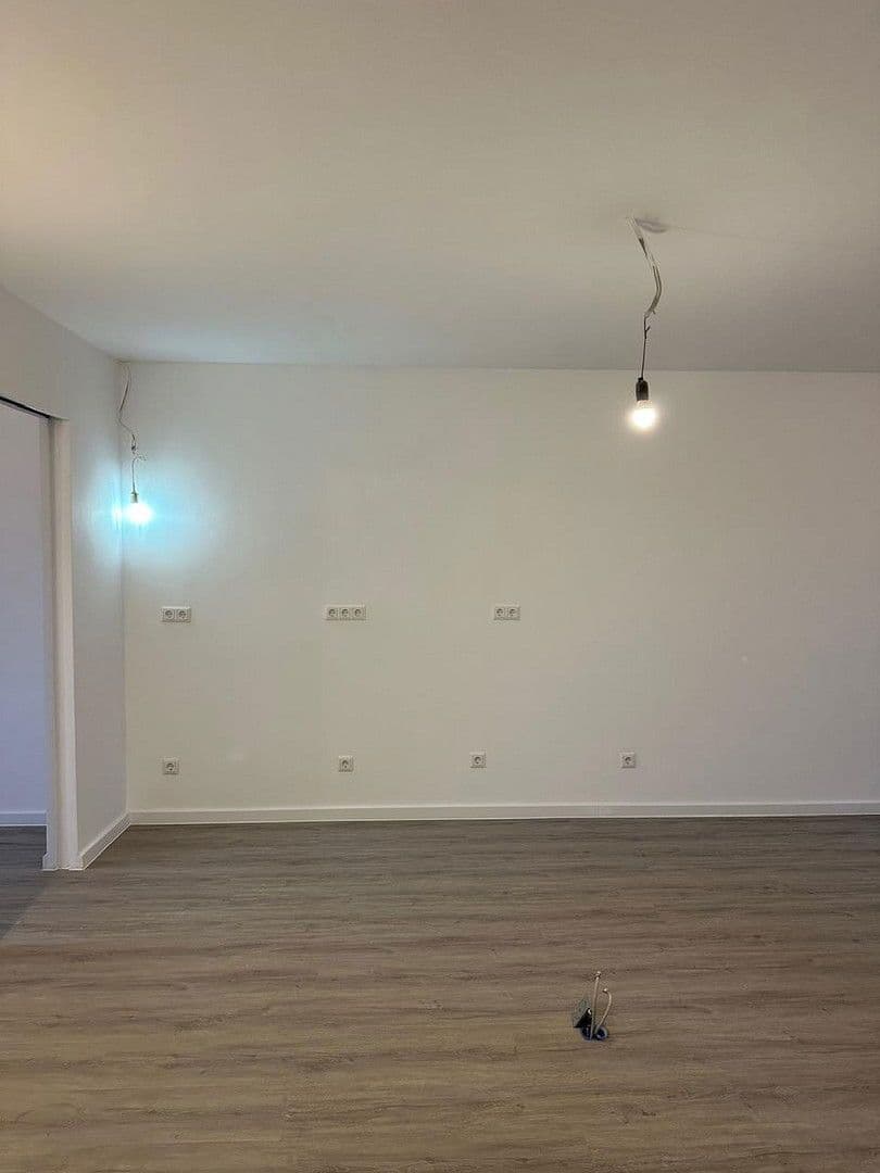 Prodej bytu 3+1 69 m², Schöneberger Str. 9, Berlin, Berlín Prodej bytu 3+1 69 m², Schöneberger Str. 9, Berlin, Berlín