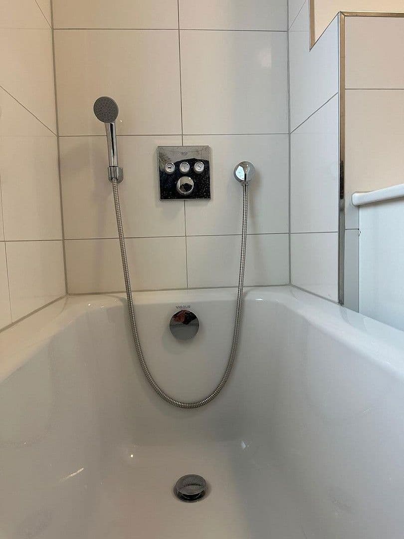 Prodej bytu 3+1 69 m², Schöneberger Str. 9, Berlin, Berlín Prodej bytu 3+1 69 m², Schöneberger Str. 9, Berlin, Berlín