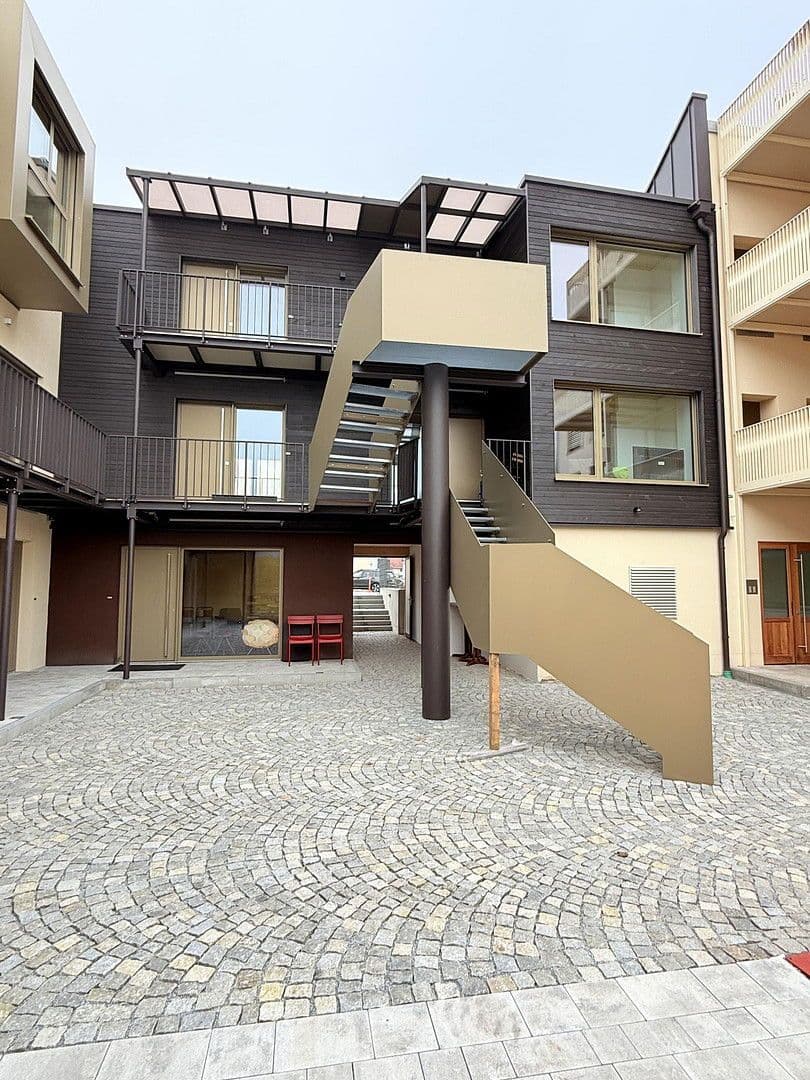 Pronájem kanceláře 52 m², Fischergasse 3, Eggenfelden, Bavorsko Pronájem kanceláře 52 m², Fischergasse 3, Eggenfelden, Bavorsko