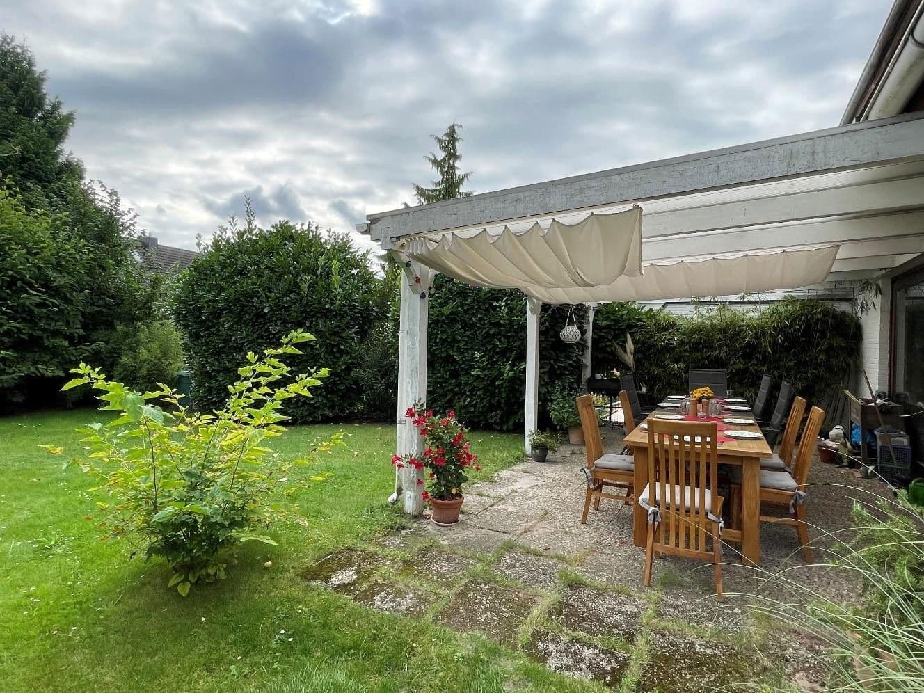 Prodej domu 110 m², pozemek 393 m², Depenkamp 15, Hamburg, Hamburg Prodej domu 110 m², pozemek 393 m², Depenkamp 15, Hamburg, Hamburg