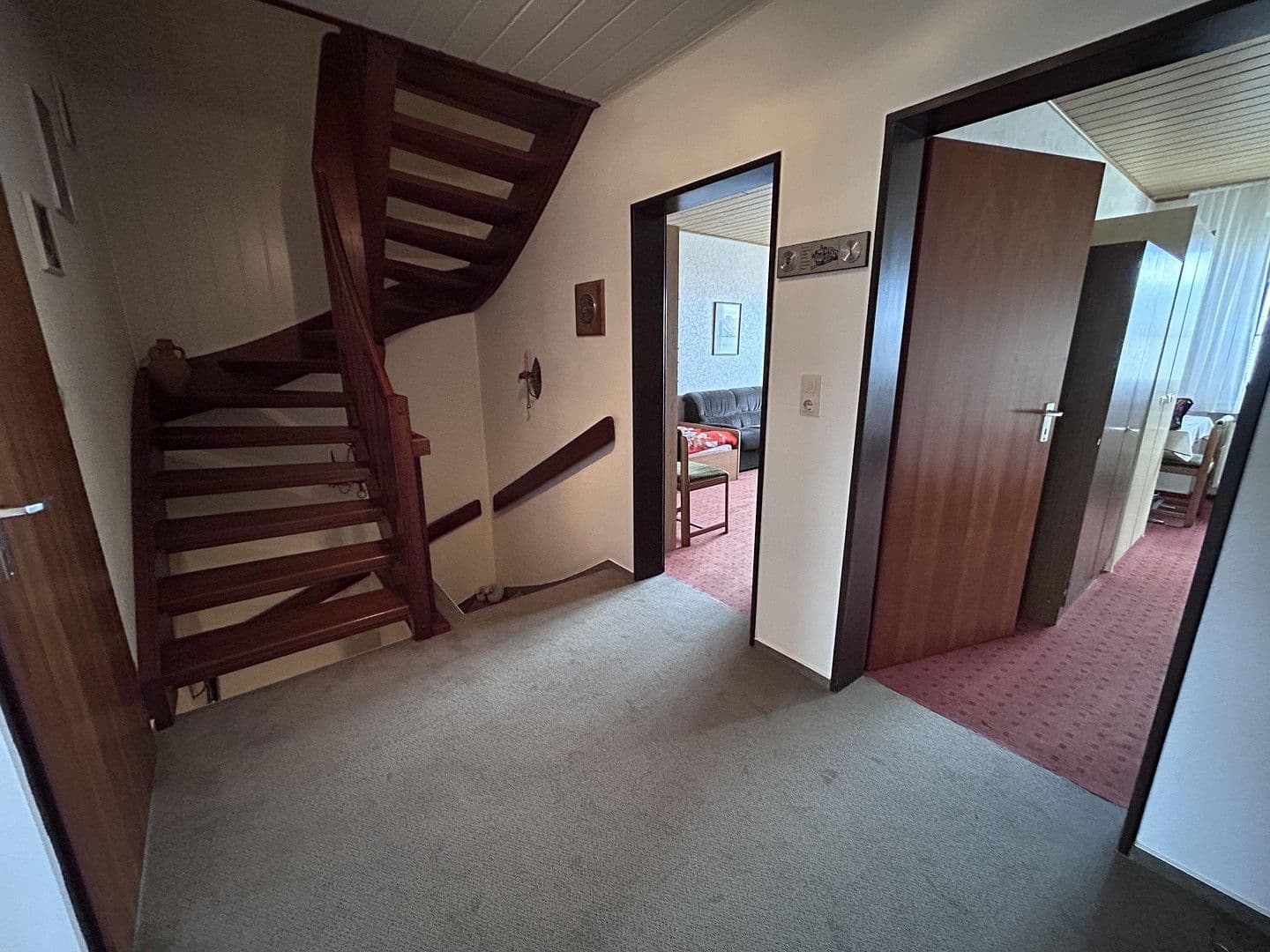 Prodej domu 127 m², pozemek 201 m², Achim, Dolní Sasko Prodej domu 127 m², pozemek 201 m², Achim, Dolní Sasko