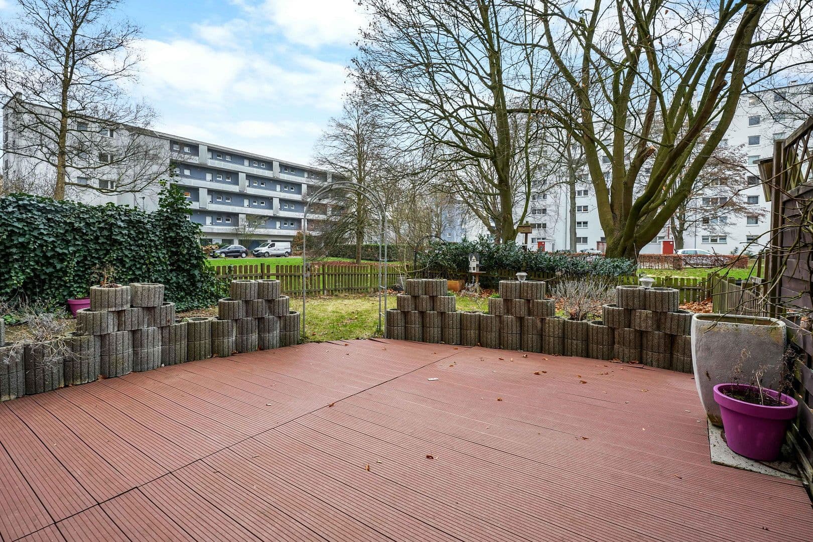 Pronájem bytu 3+1 83 m², Bremen, Bremen Pronájem bytu 3+1 83 m², Bremen, Bremen