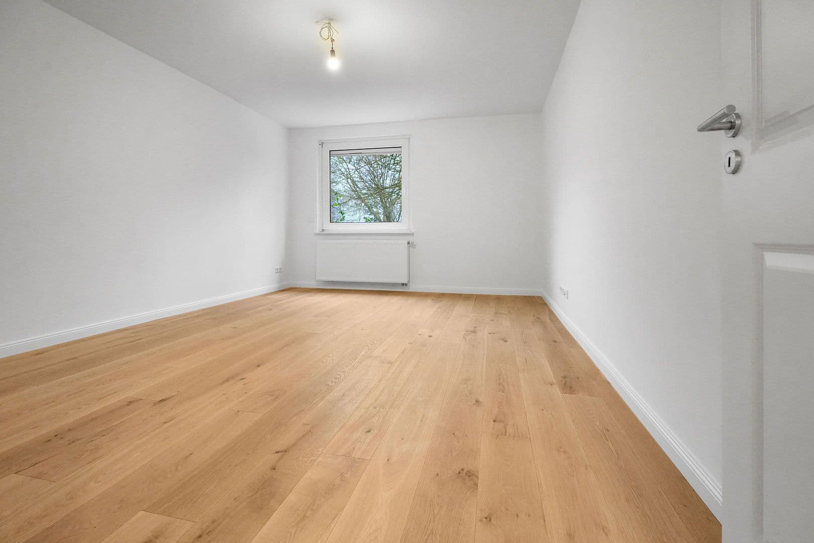 Pronájem bytu 3+1 83 m², Bremen, Bremen Pronájem bytu 3+1 83 m², Bremen, Bremen