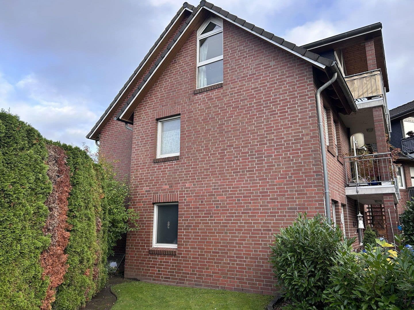 Prodej bytu 3+1 74 m², Rastede, Dolní Sasko Prodej bytu 3+1 74 m², Rastede, Dolní Sasko