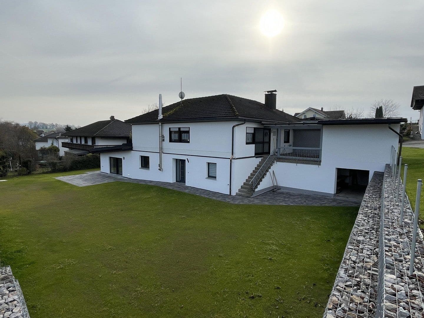 Prodej domu 298 m², pozemek 1.108 m², Windorf, Bavorsko Prodej domu 298 m², pozemek 1.108 m², Windorf, Bavorsko